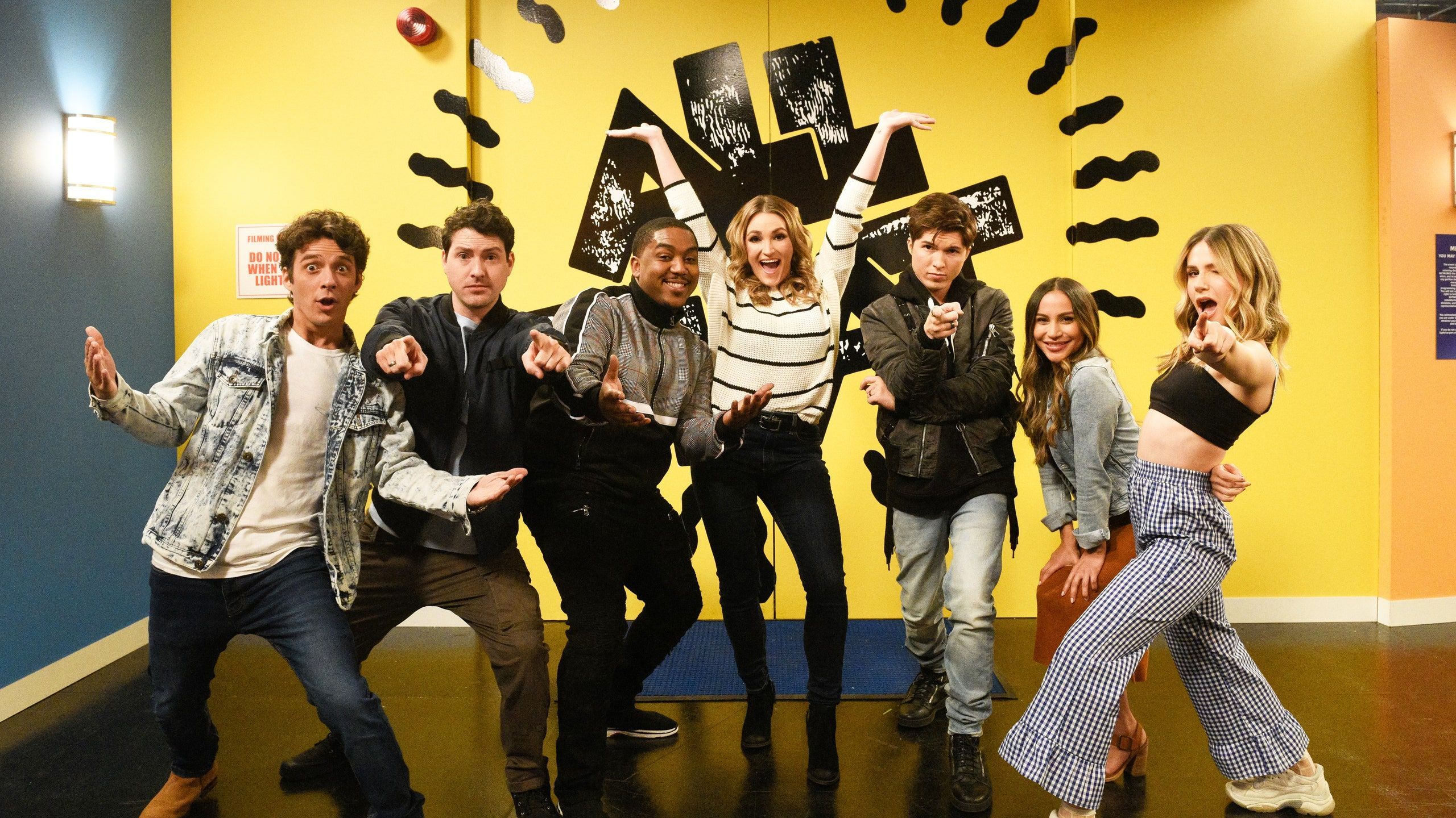 2560x1440 Zoey 101 Cast Reunites for All That