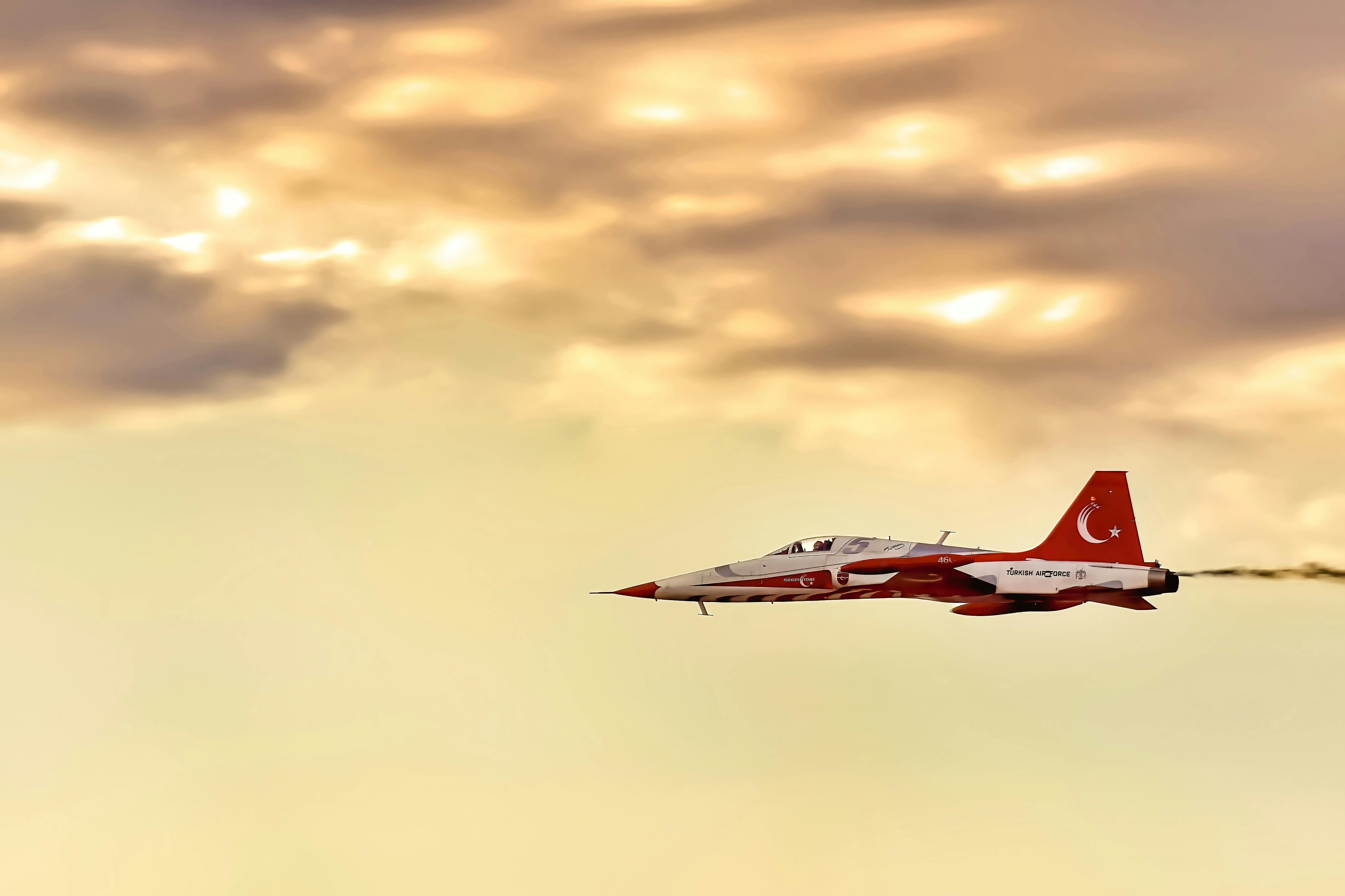 4898x3265 Turkish Air Force Photo, Download
