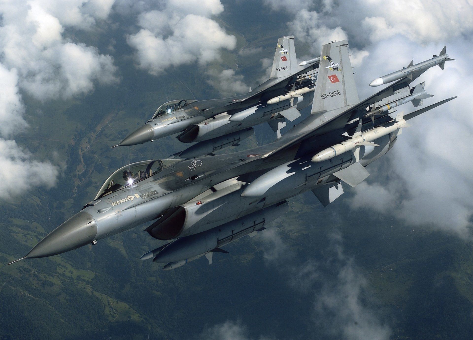 1920x1381 against PKK terrorists in northern Iraq