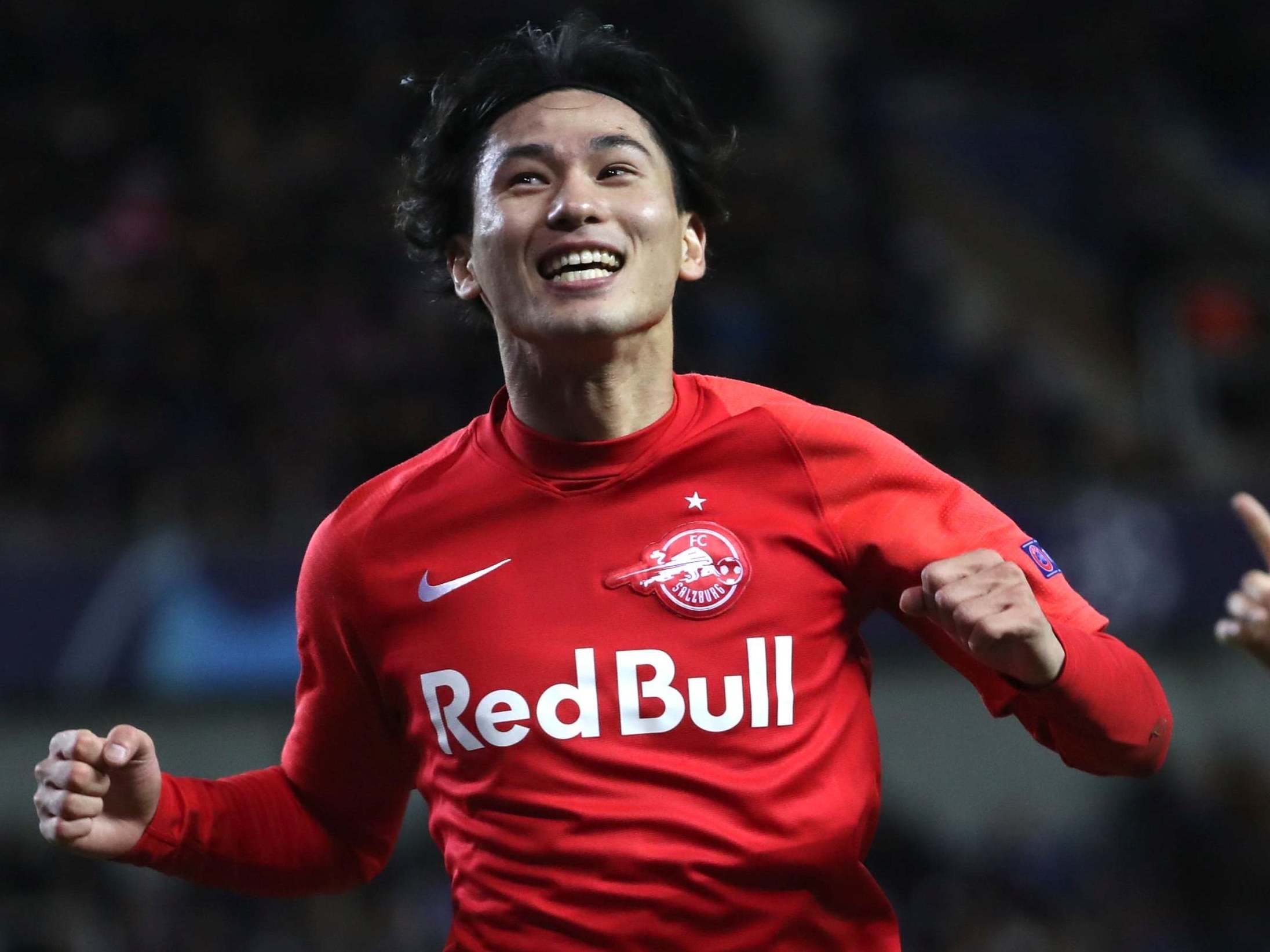 2192x1644 Takumi Minamino: Liverpool agree