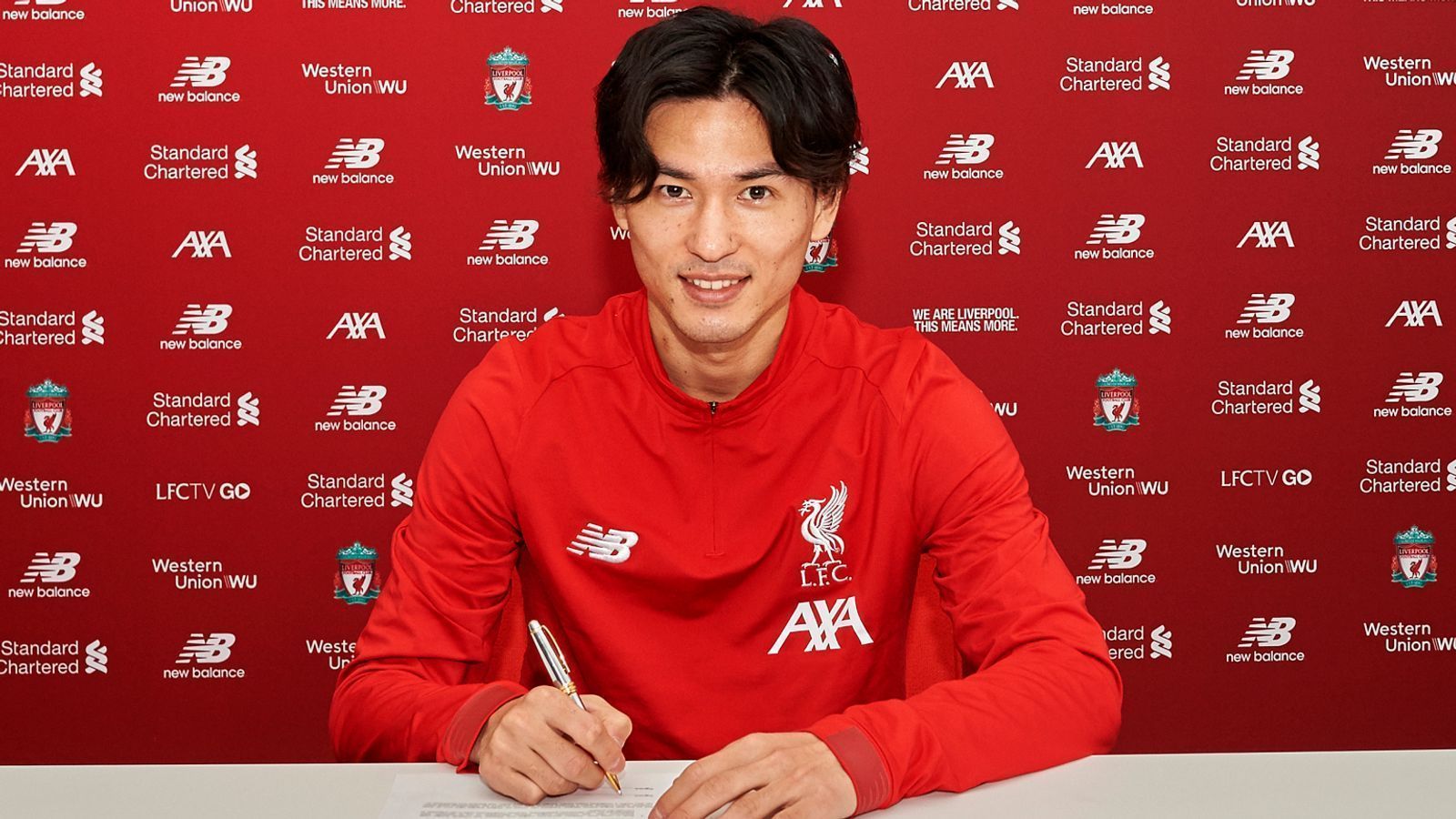 1600x900 Takumi Minamino: Liverpool sign Red