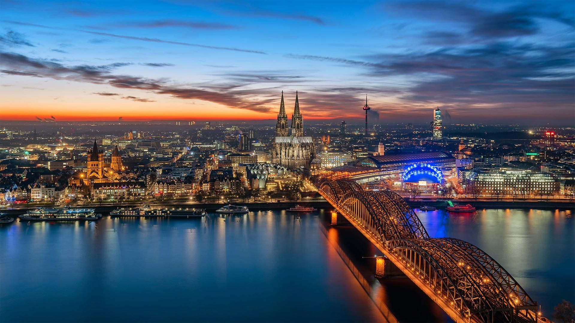 1920x1080 Sunset in Cologne, Germany