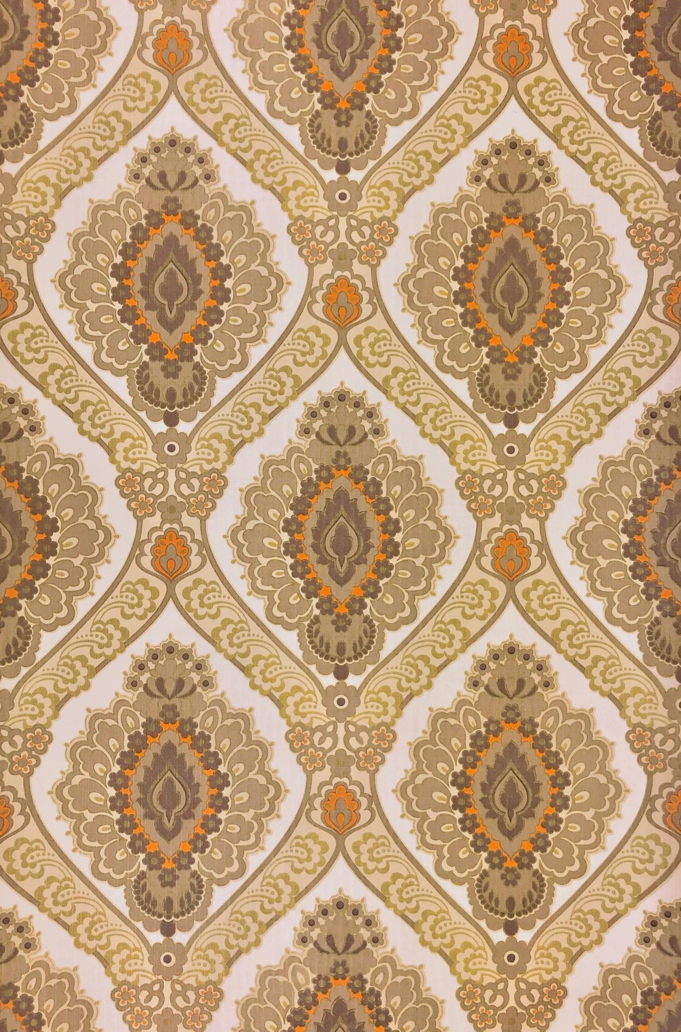 1352x2048 Vintage Brown Damask Wallpaper