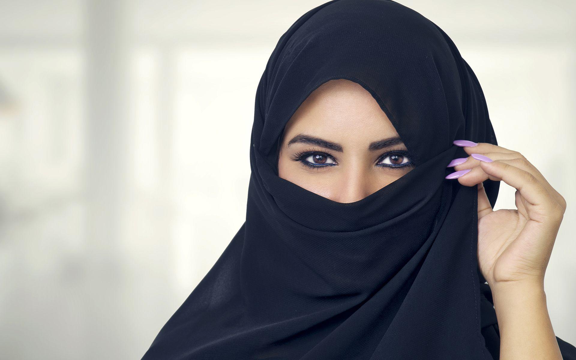 Burka Muslim girl free image download