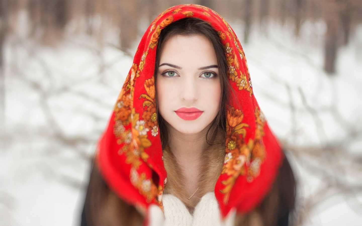 1440x900 soviet dress. beautiful russian girl in red dress in 2019