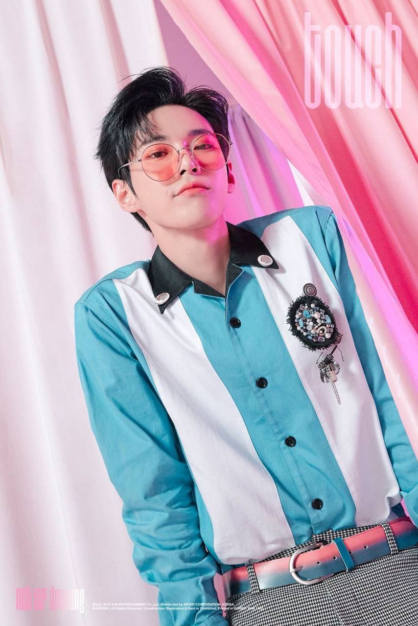854x1280 Doyoung Wallpaper