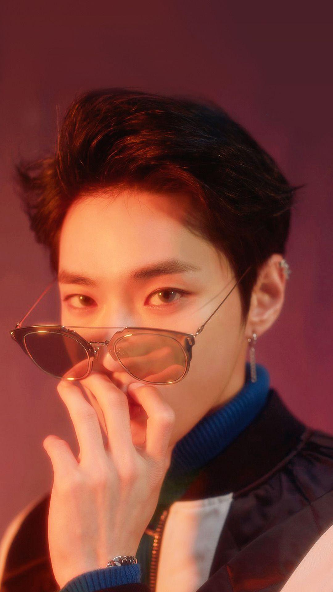 1080x1920 Nct Boss Lockscreen Wallpaper