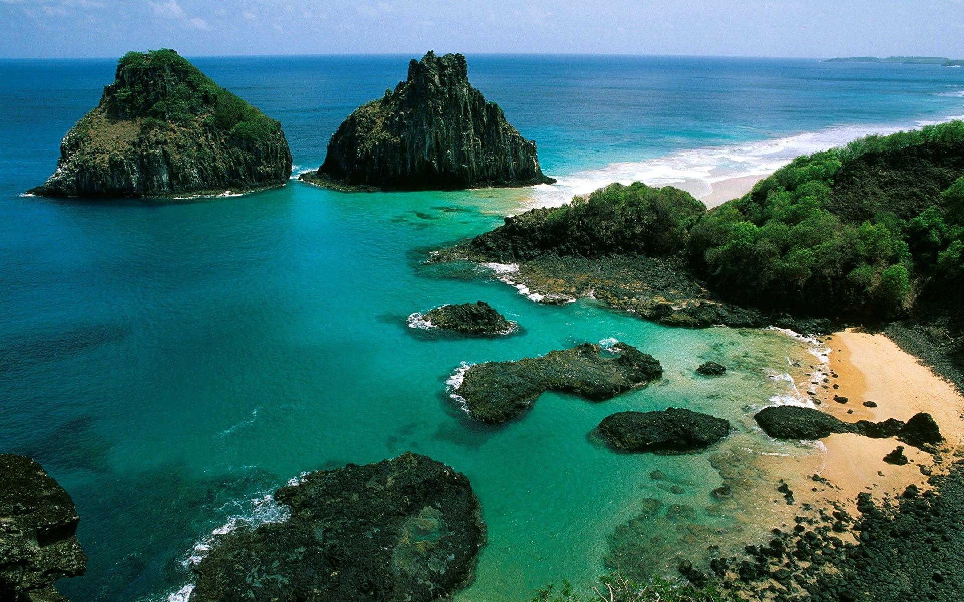 1920x1200 Fernando de Noronha in Brazil Travel Photography Wallpaper