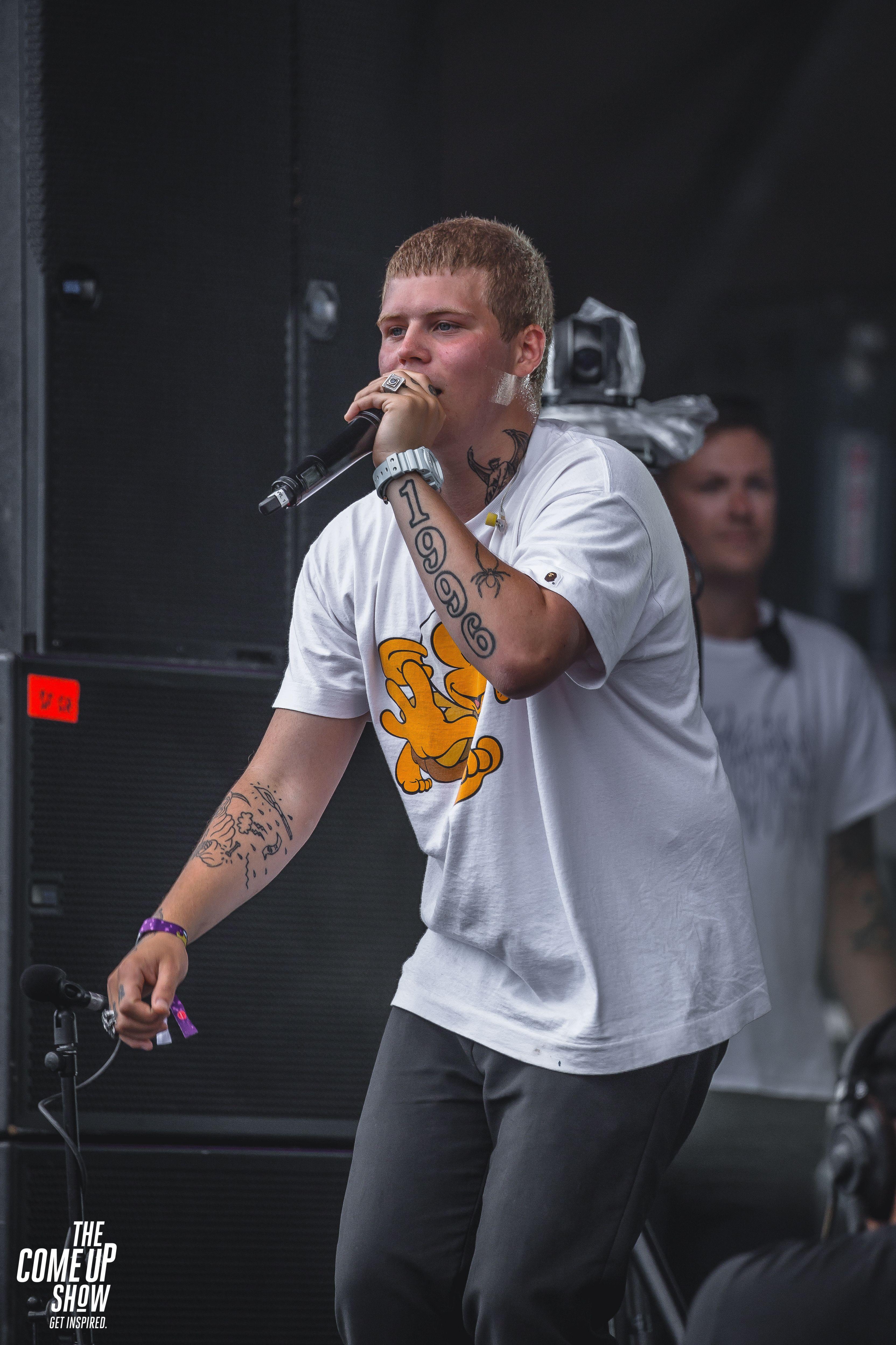 3328x4992 Yung Lean