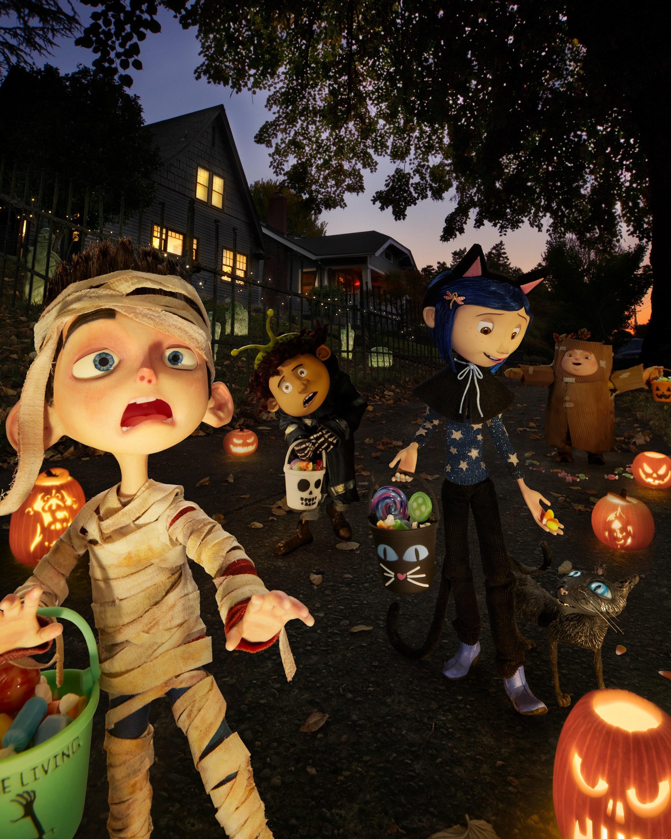 2160x2700 Laika halloween