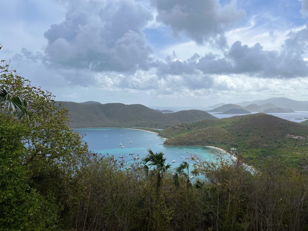 1200x900 Cruise excursion: a day hike and swim