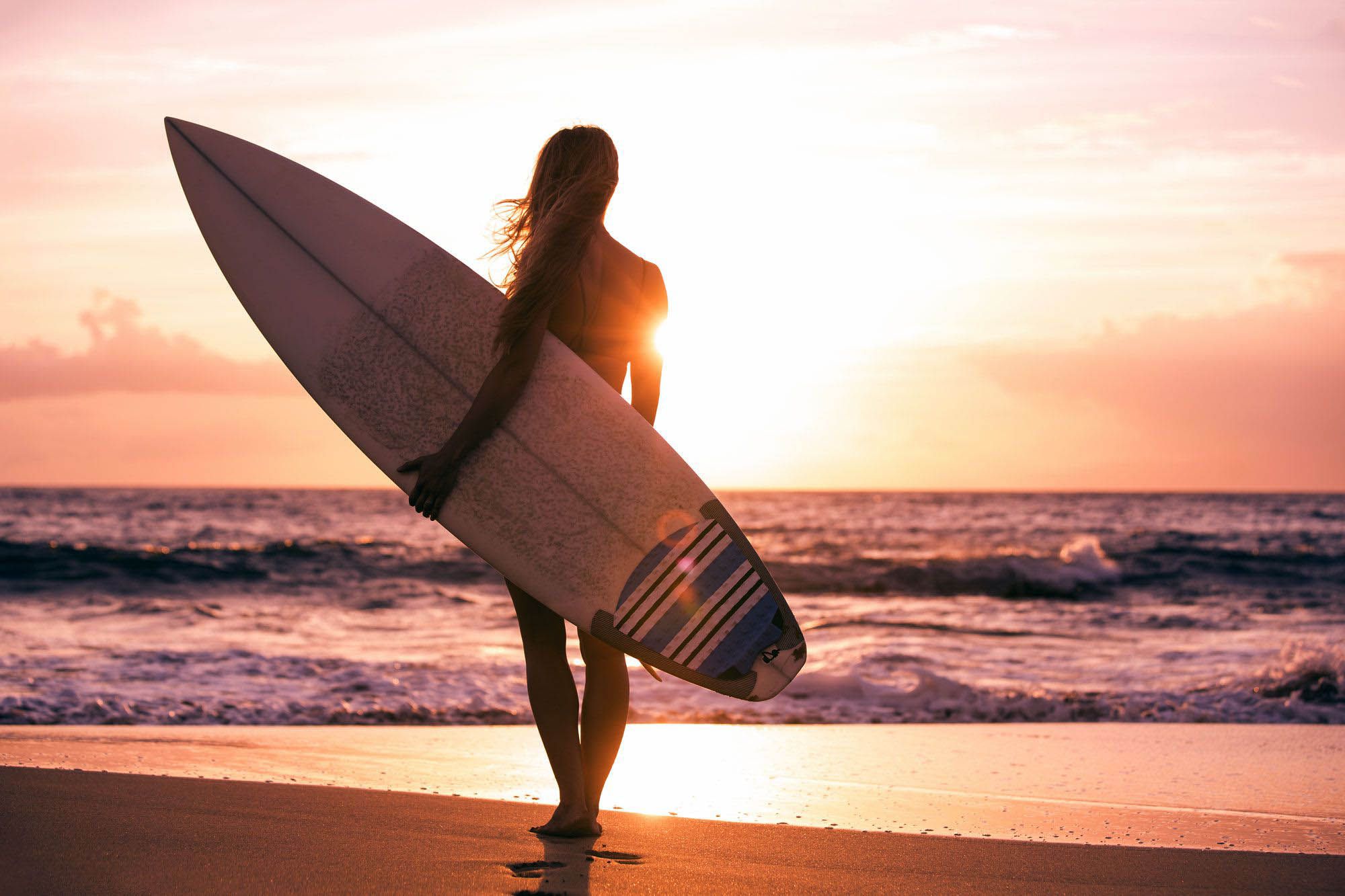 2000x1333 Surfing: The Ultimate Workout