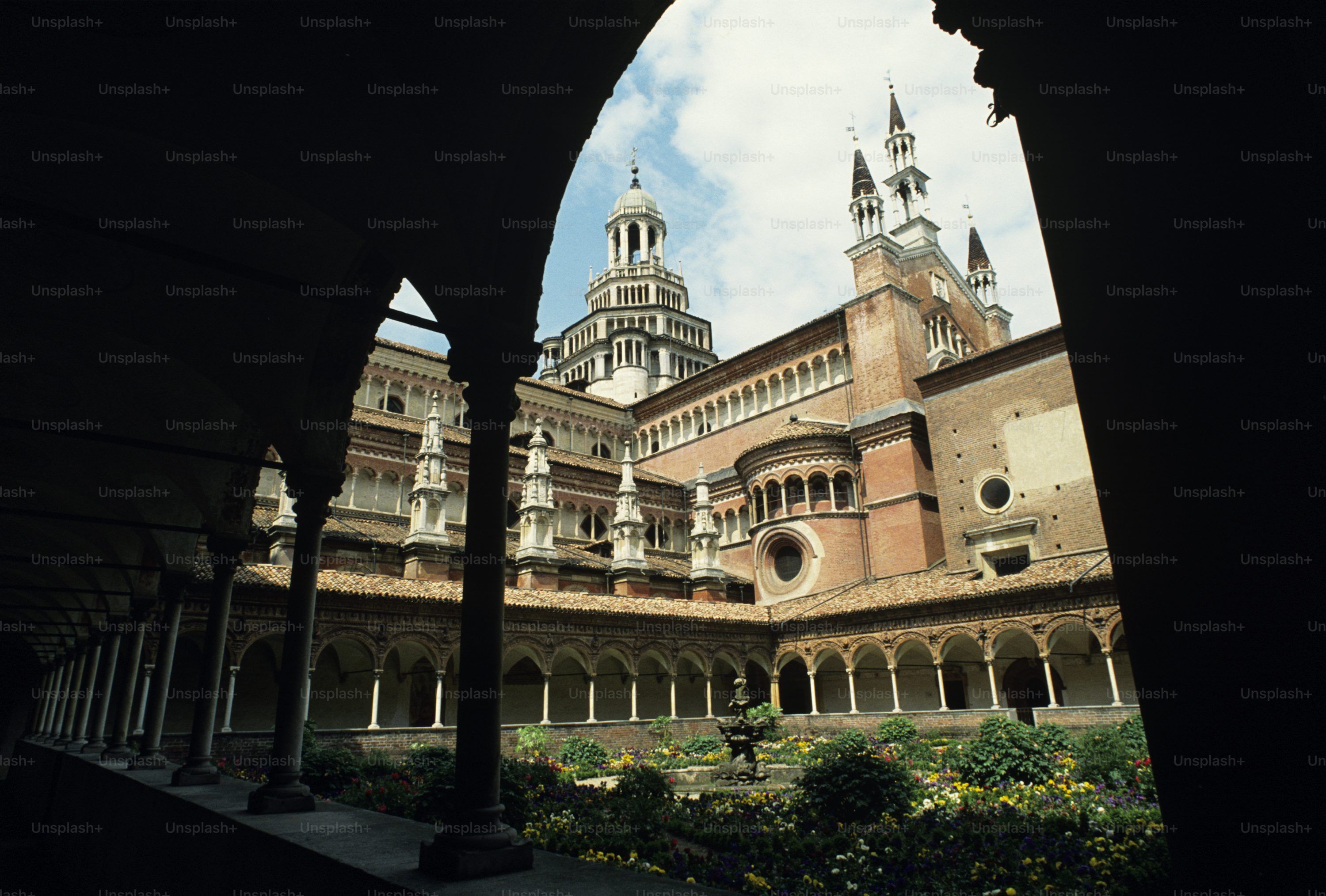 3000x2028 Imperial College London Picture