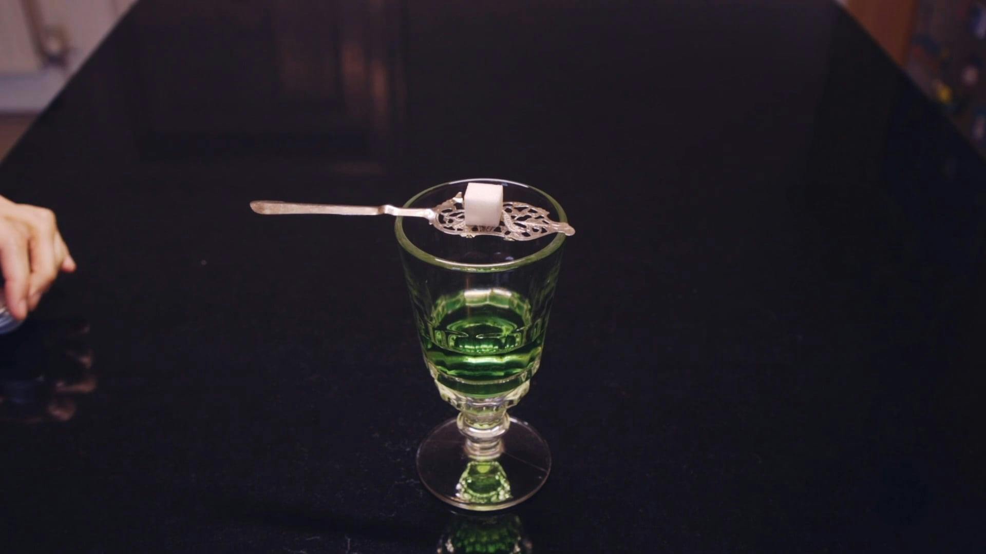 1920x1080 A Bartender Preparing Absinthe Cocktail