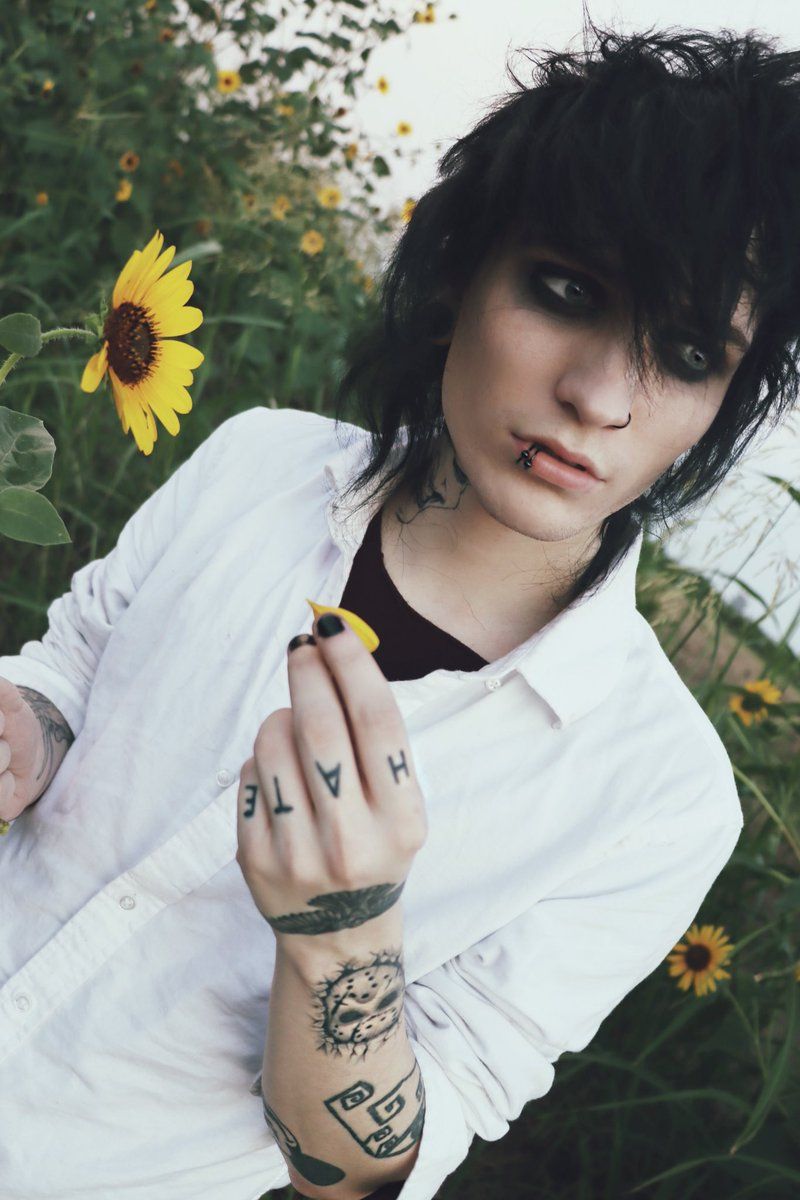 800x1200 Johnnie Guilbert Wallpaper