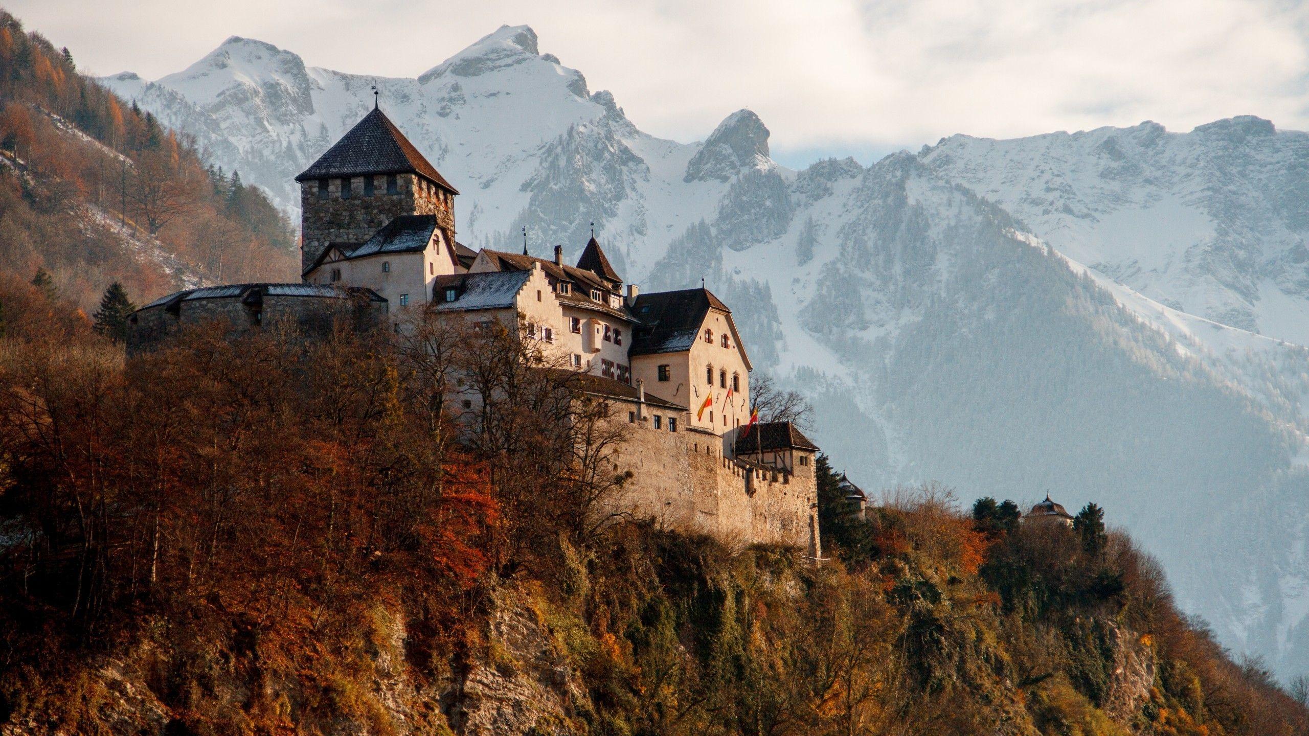 2560x1440 Download 2560x1440 Liechtenstein Castle, Austria, Mountain