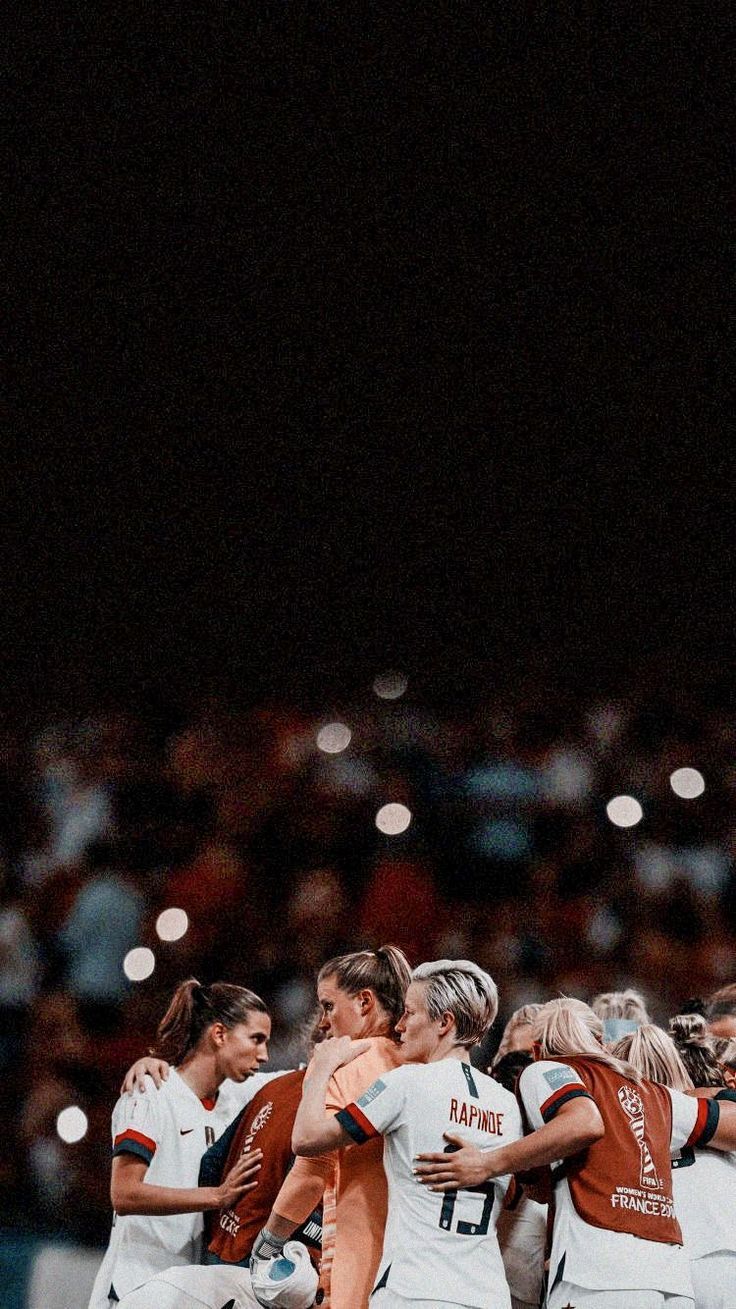 736x1309 USWNT Themed Cellphone Wallpaper