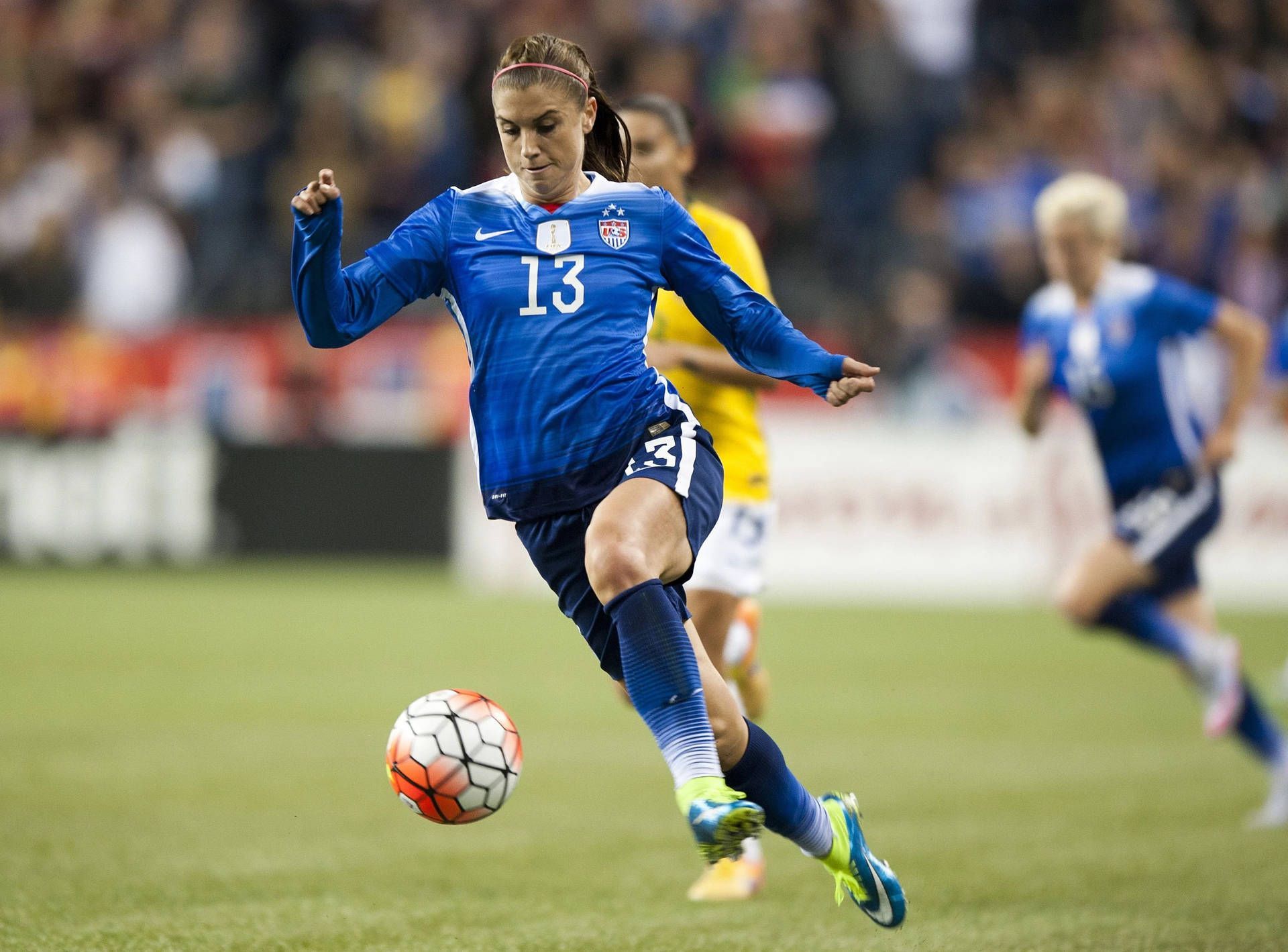 1920x1419 Download Women's Soccer Alex Morgan Wallpaper