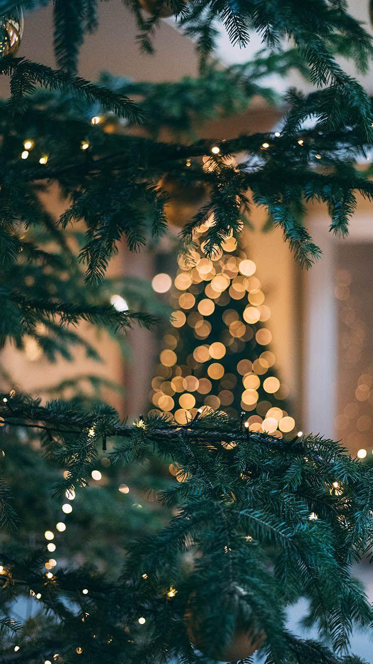 736x1308 Sparkly Christmas iPhone Xs Max Wallpaper. Preppy