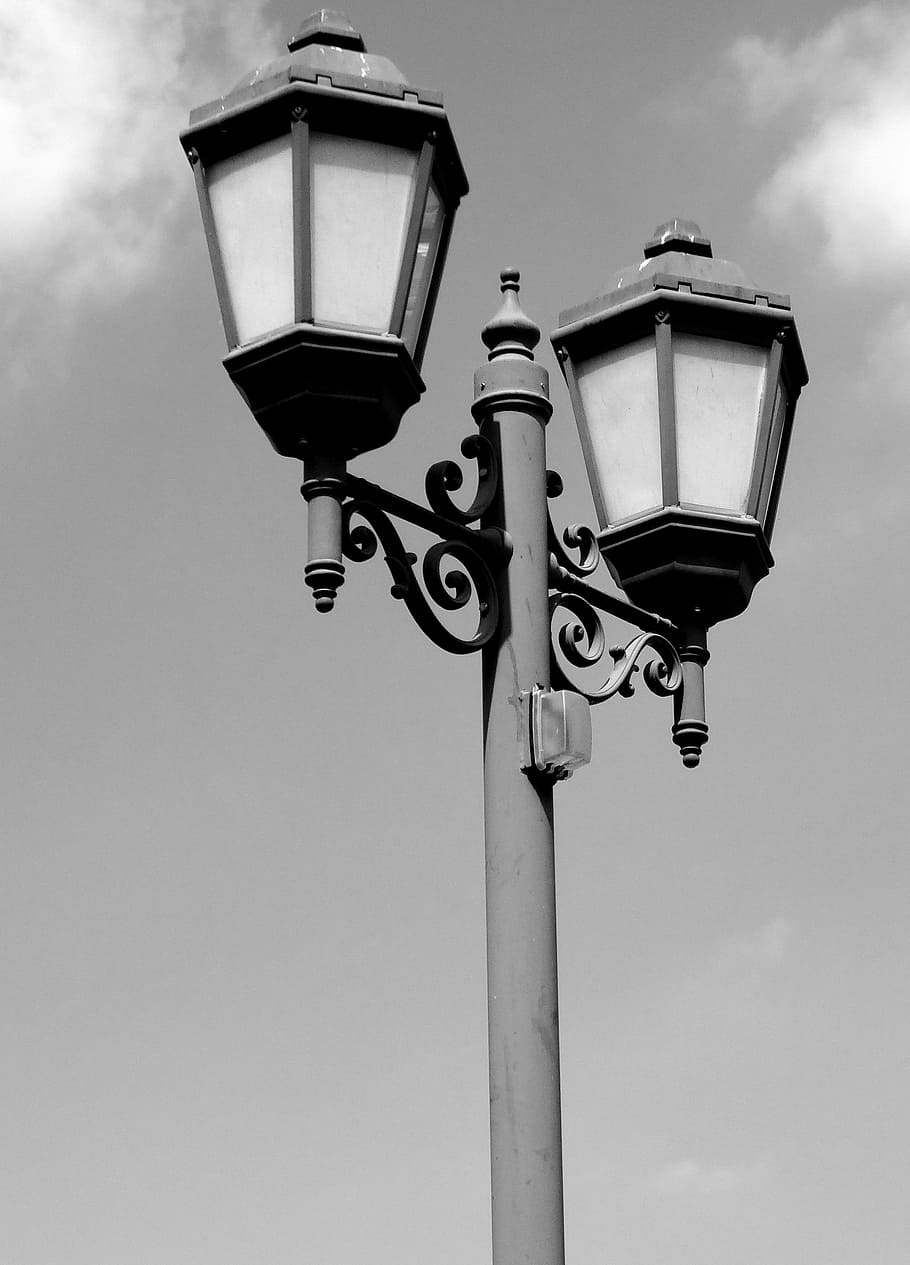 910x1265 HD wallpaper: lamppost, streetlamp