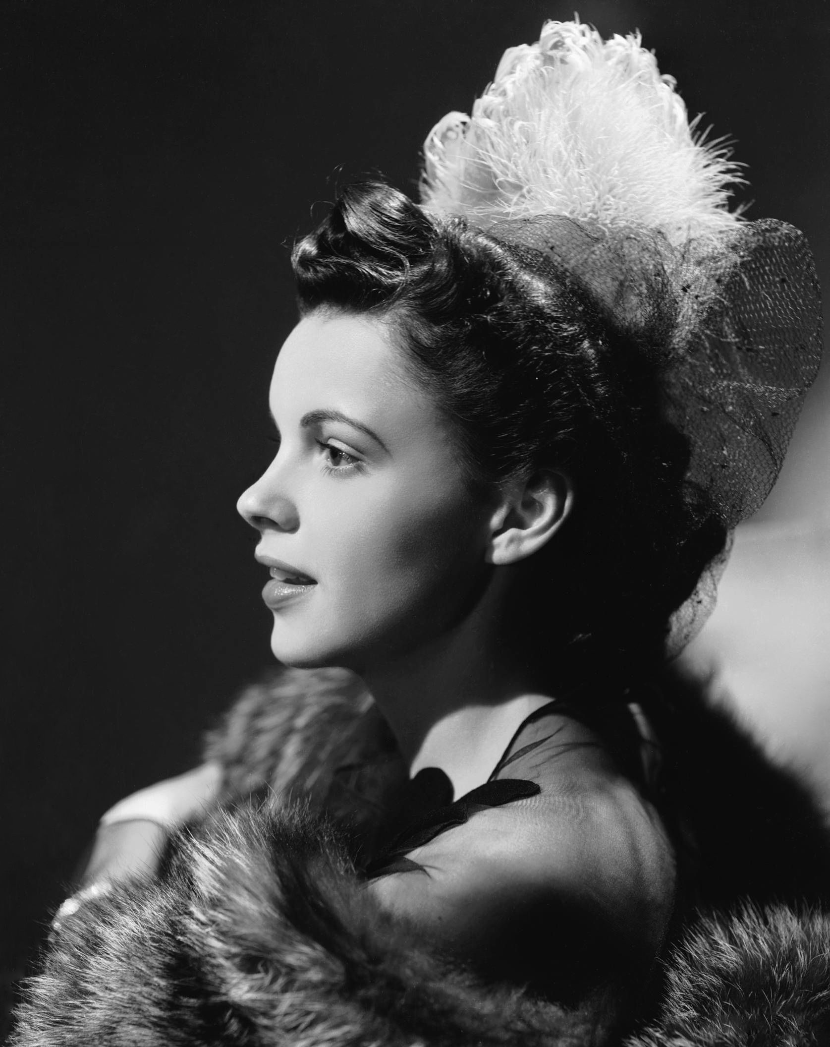 1675x2112 Judy Garland Annex2