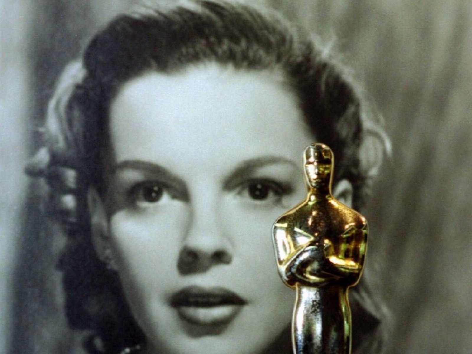 1600x1200 Happy birthday Judy Garland Picture