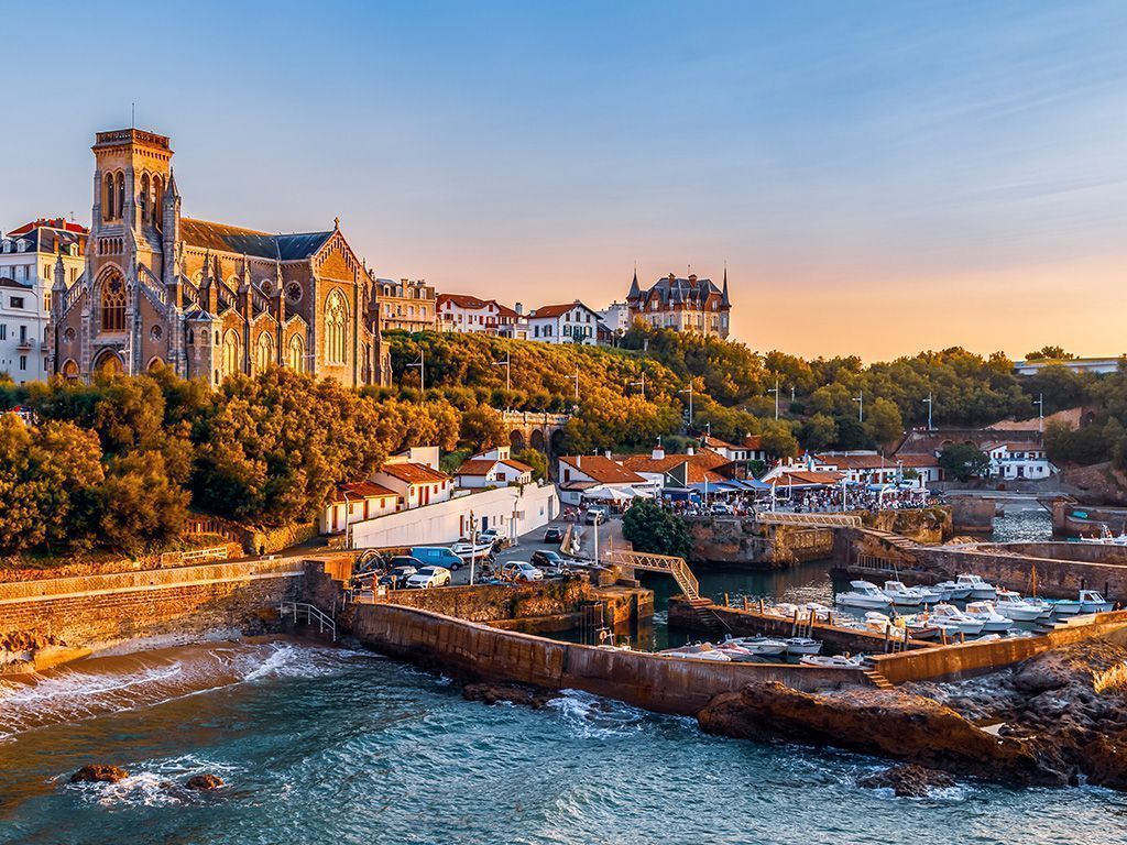 1024x768 Guide: What to do in Biarritz. Michaël