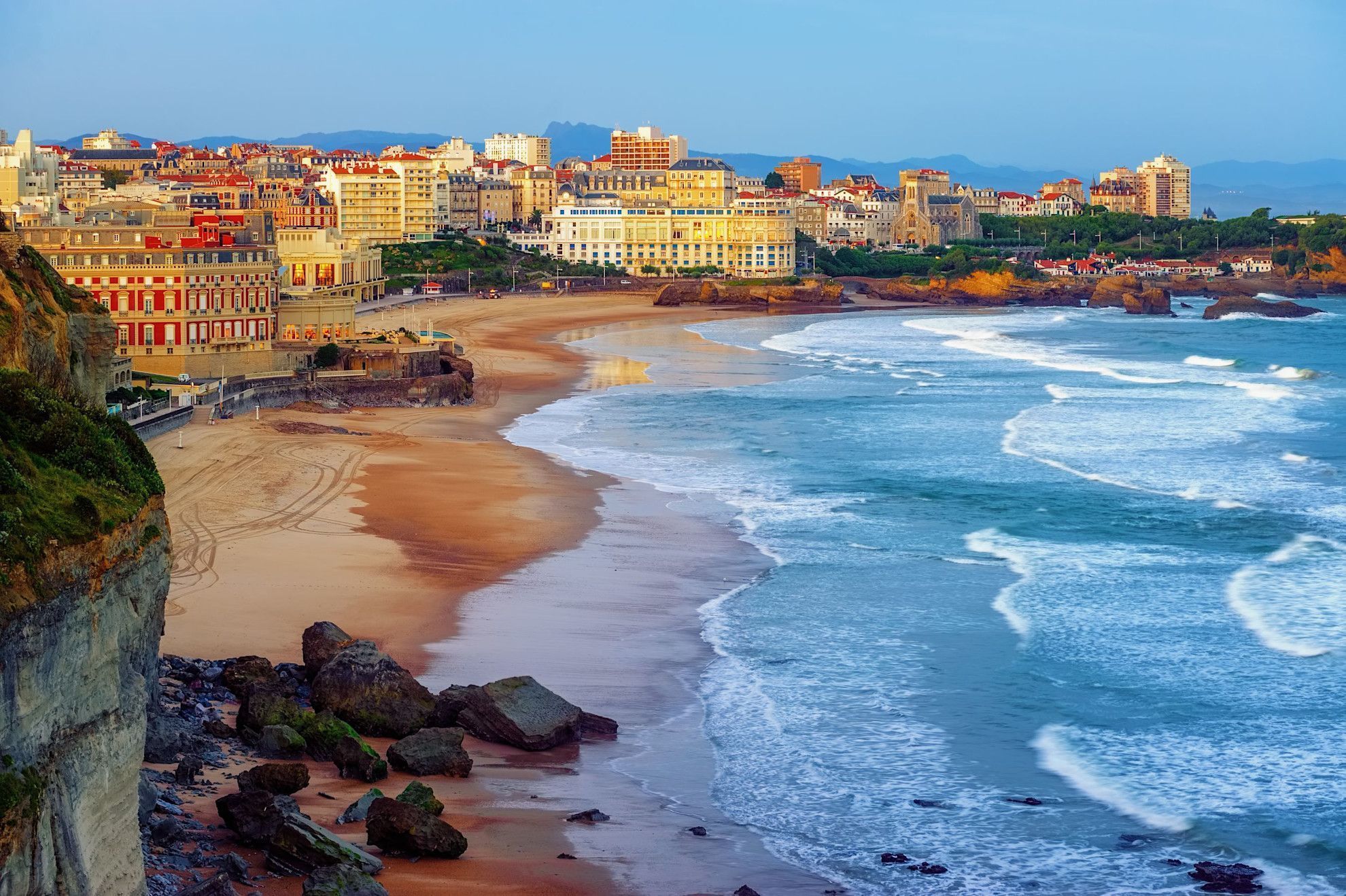 1980x1318 Biarritz Travel Guide. Experience