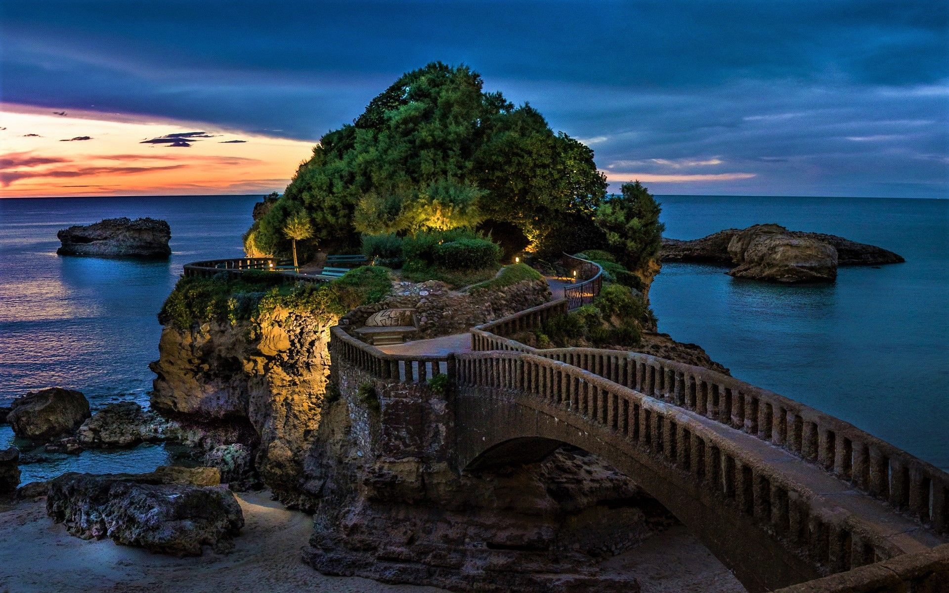 1920x1200 Roca de Basta Bridge, France