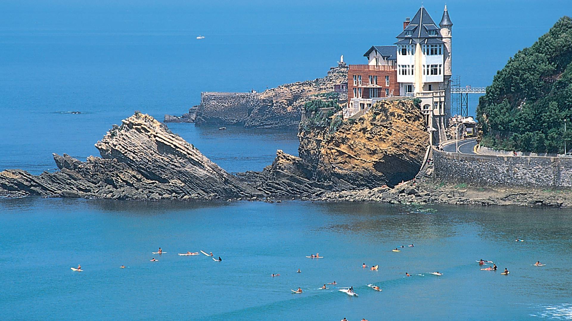 1920x1080 Biarritz and Anglet. Stormrider Surf
