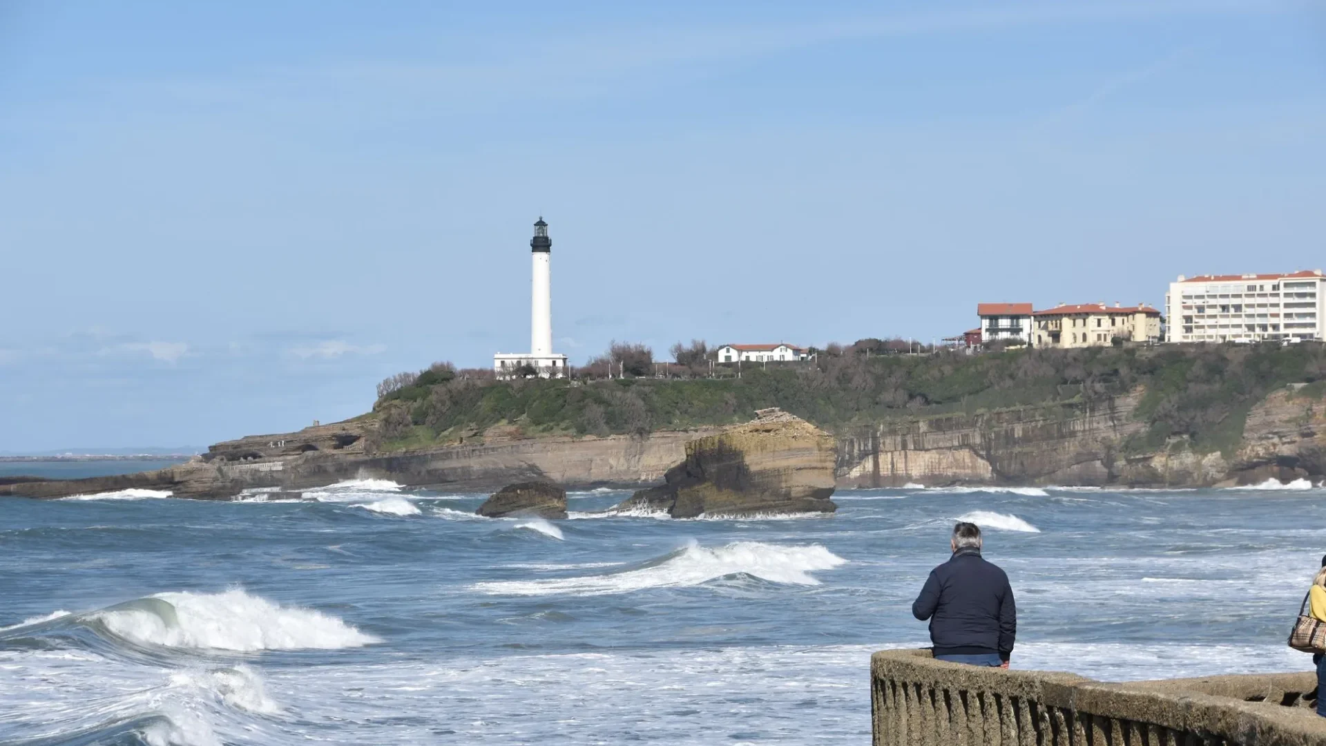 1920x1080 Biarritz in spring