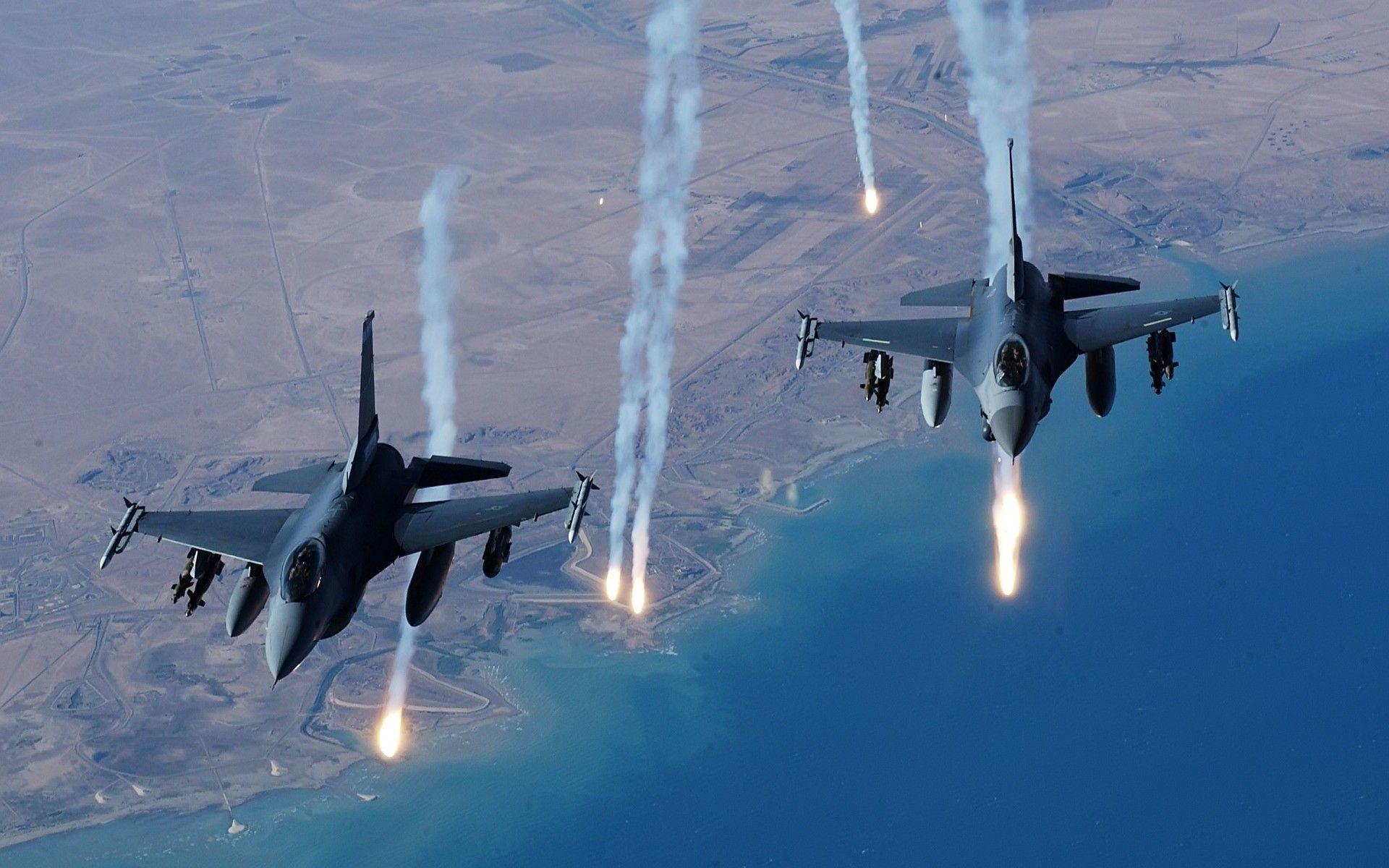 1920x1200 Fighter Jets Wallpaper