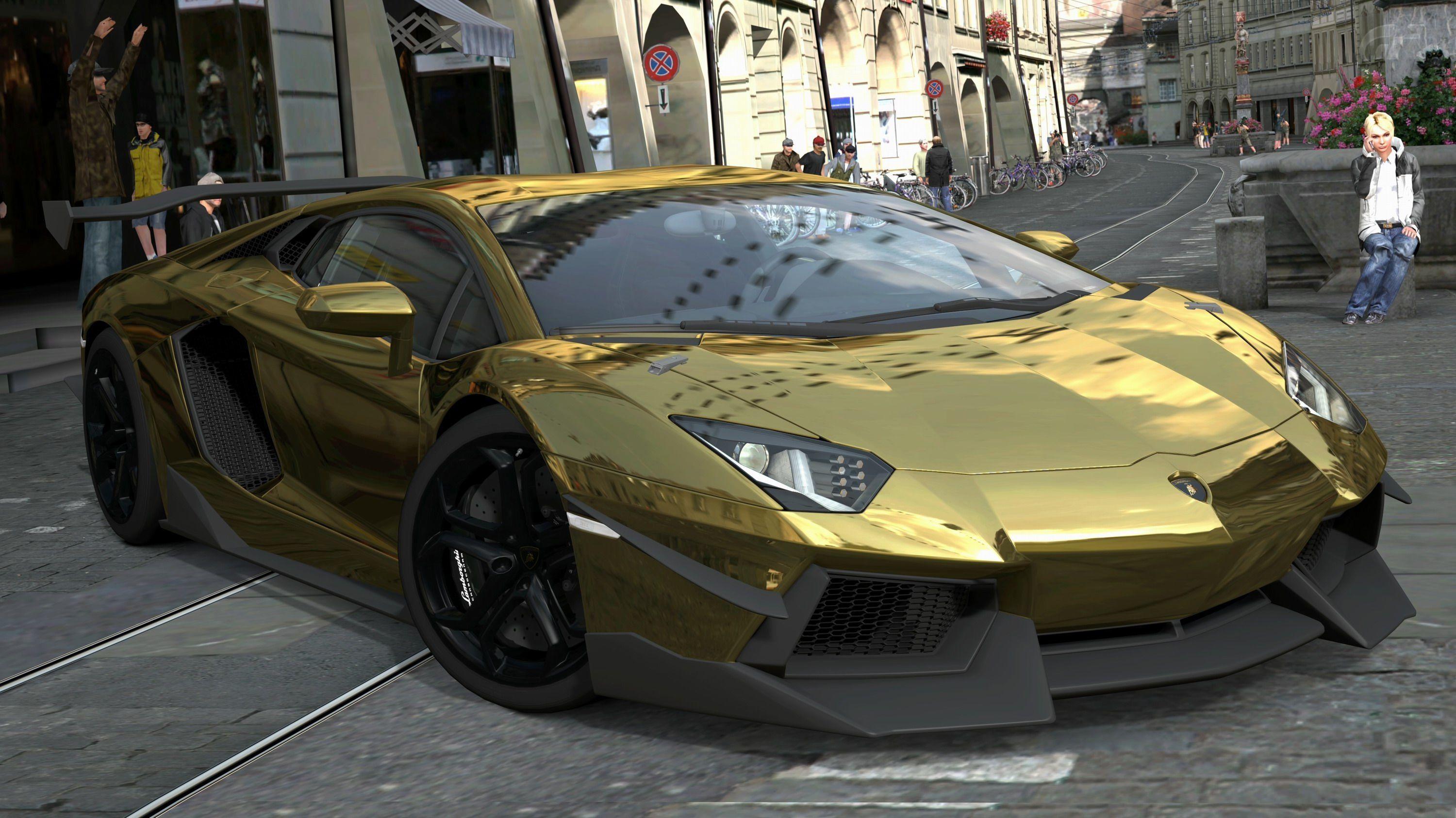 lamborghini veneno gold