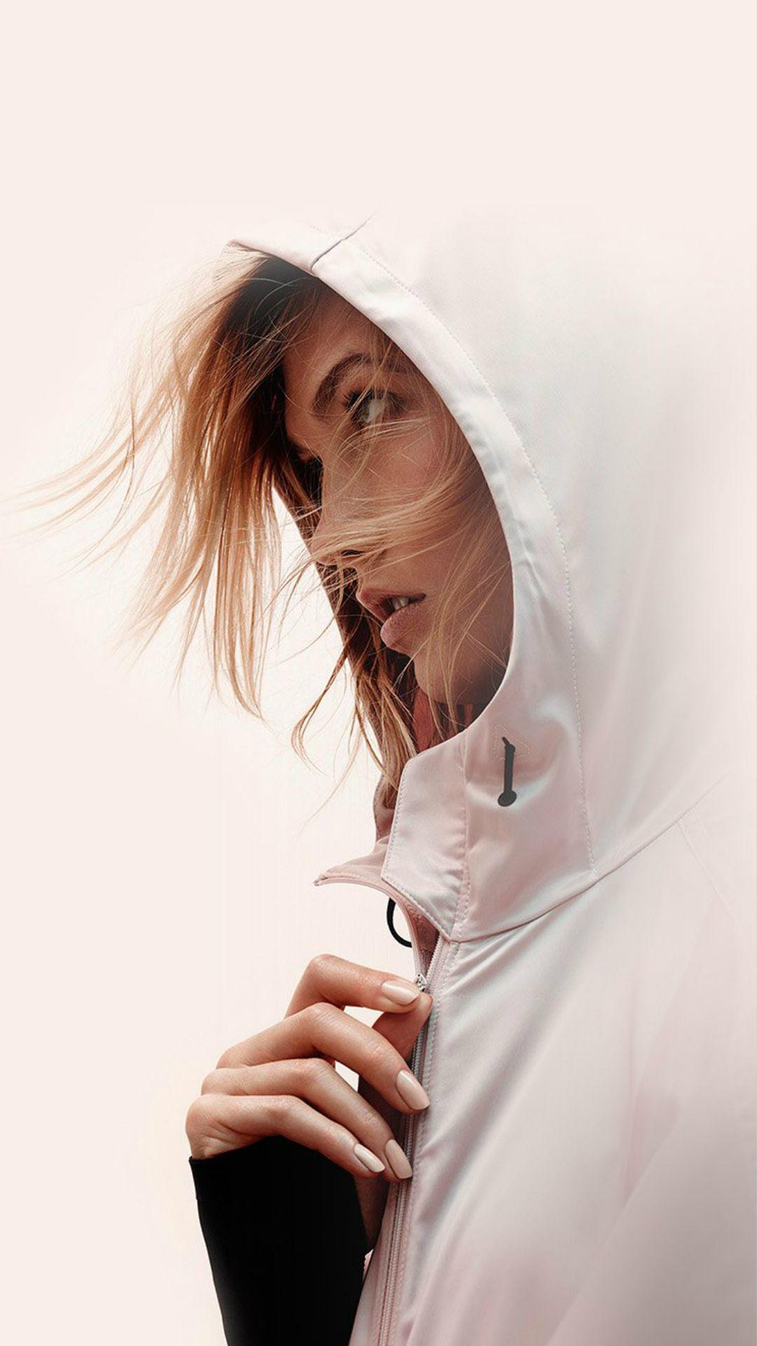 1080x1920 Model Karlie Kloss Natural Girl Sports iPhone 8 Wallpaper