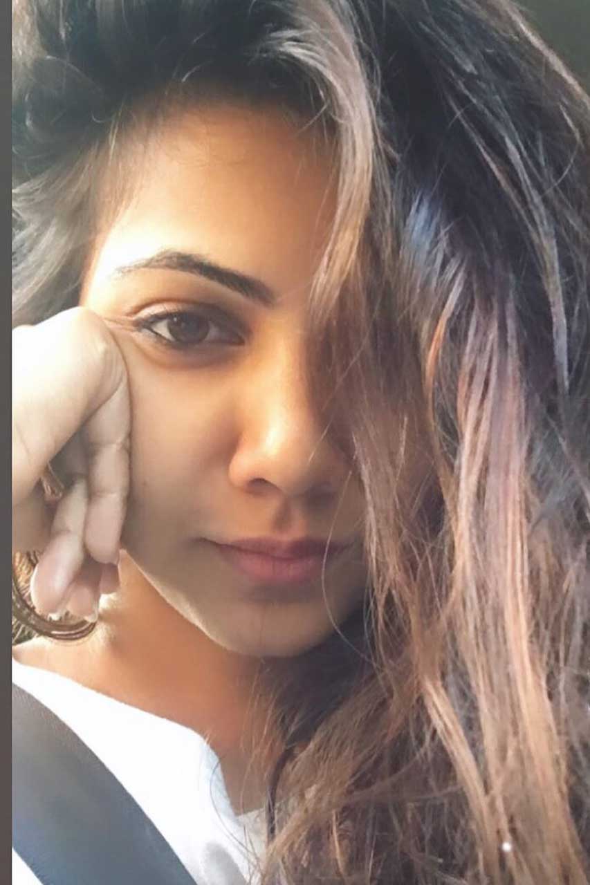 853x1280 Madonna Sebastian Latest Stills Sebastian