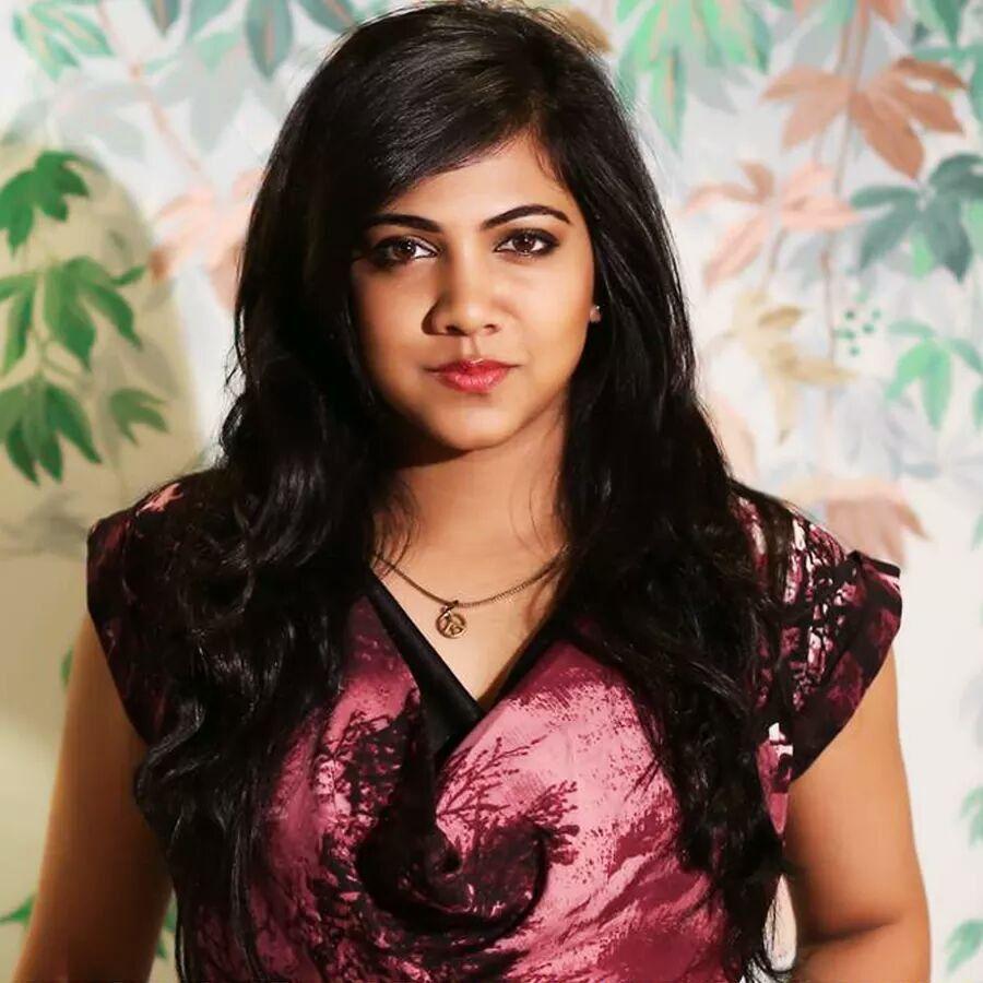 900x900 Madonna Sebastian 50 Hot And Beautiful Picture