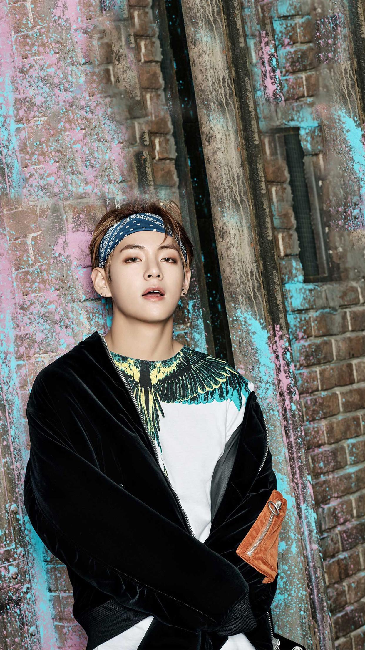 1242x2208 Kim Taehyung Wallpaper Group Picture