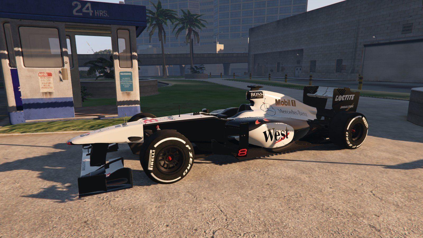 1600x900 Formula One Livery Hakkinen, McLaren MP4 13 1998