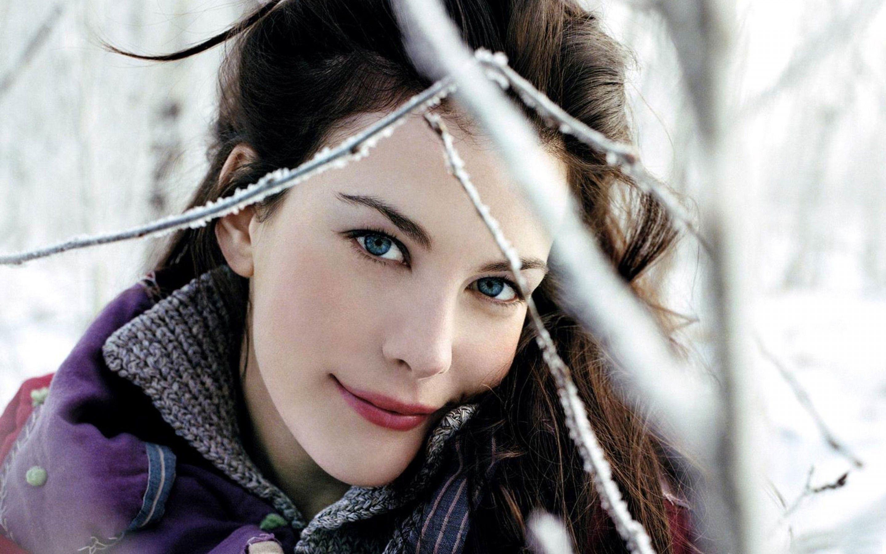 2880x1800 Liv Tyler Wallpaper