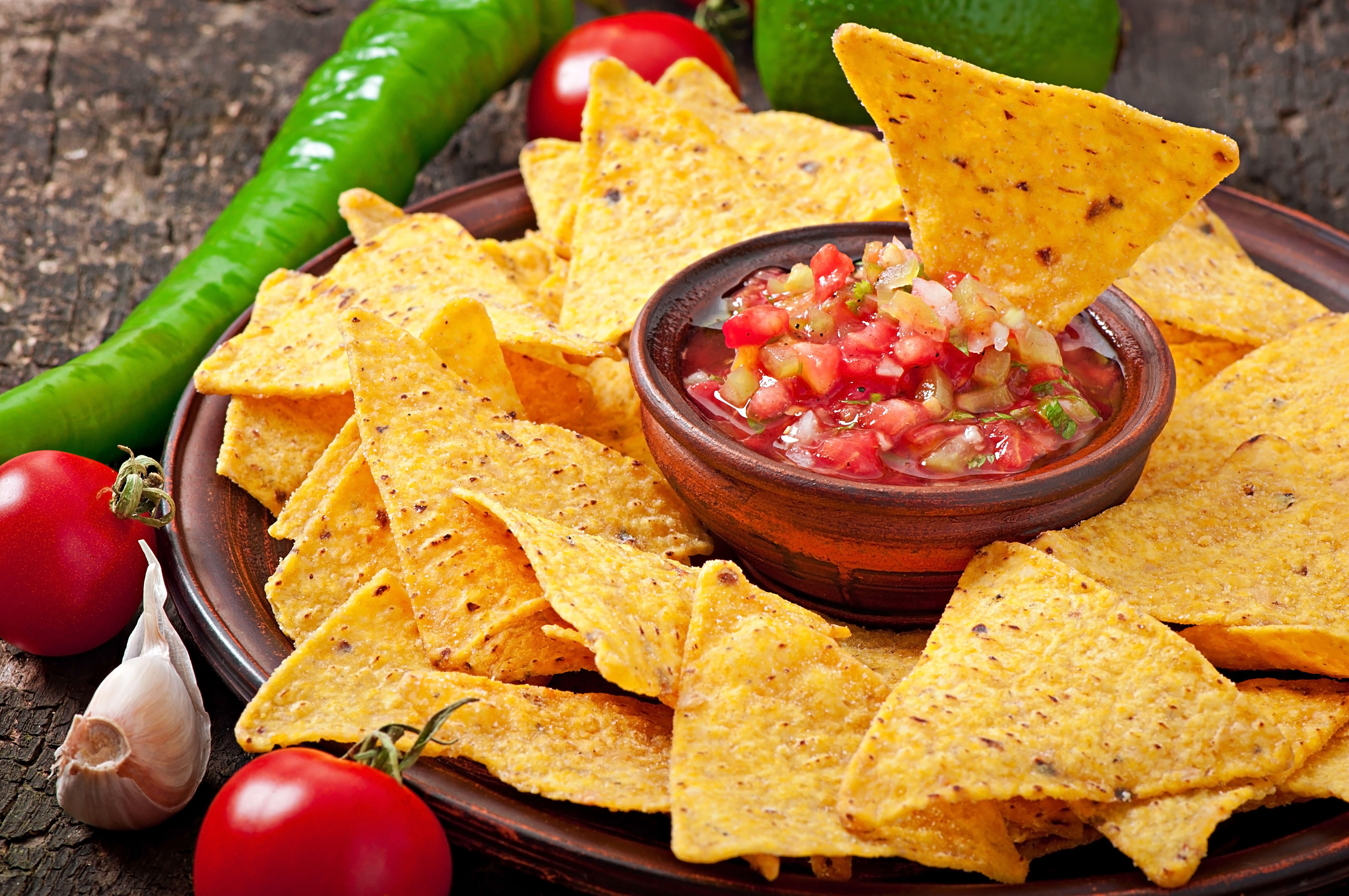 8576x5696 Chips 8k Ultra HD Wallpaper