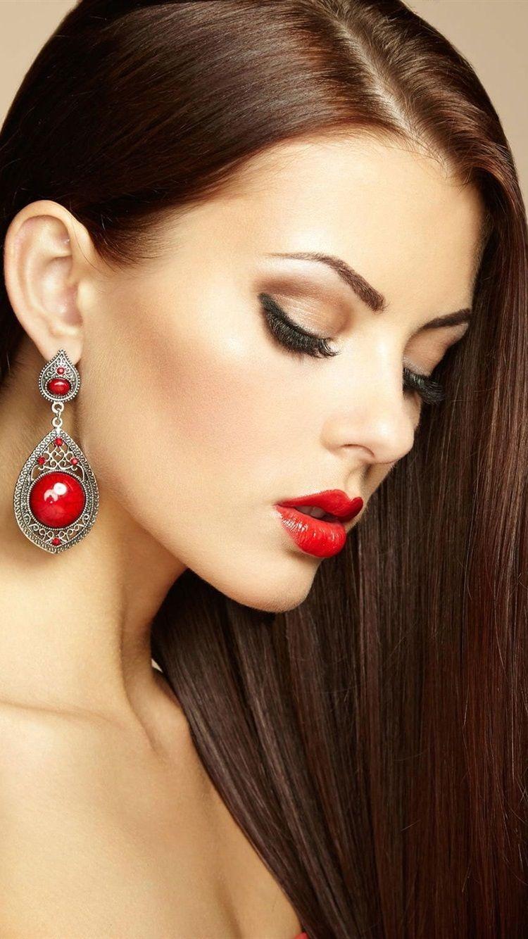 750x1334 Beautiful Makeup Girl, Earring, Fashion 750x1334 IPhone 8 7