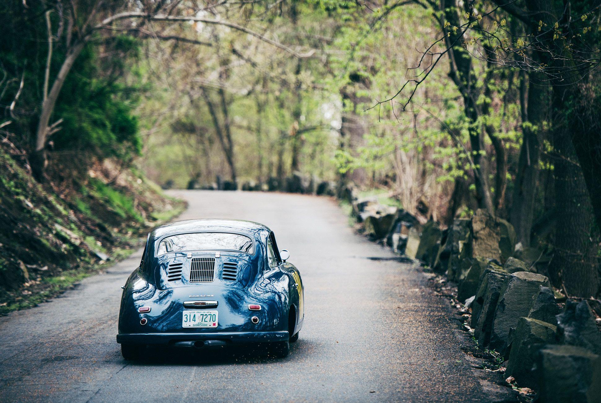 1940x1300 Download This Vintage Porsche Wallpaper • Gear Patrol
