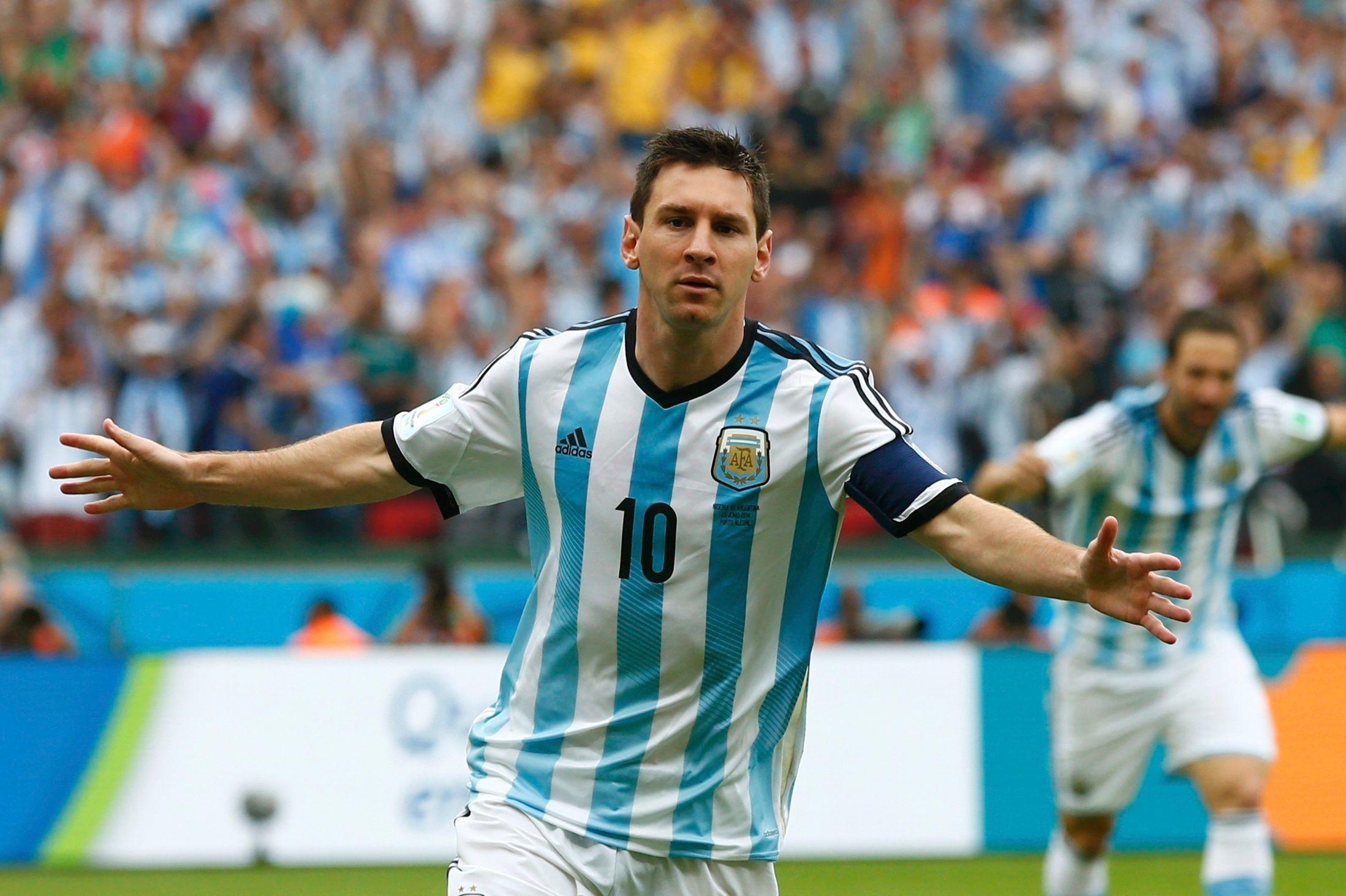 2197x1463 Lionel Messi HD Wallpaper 2018