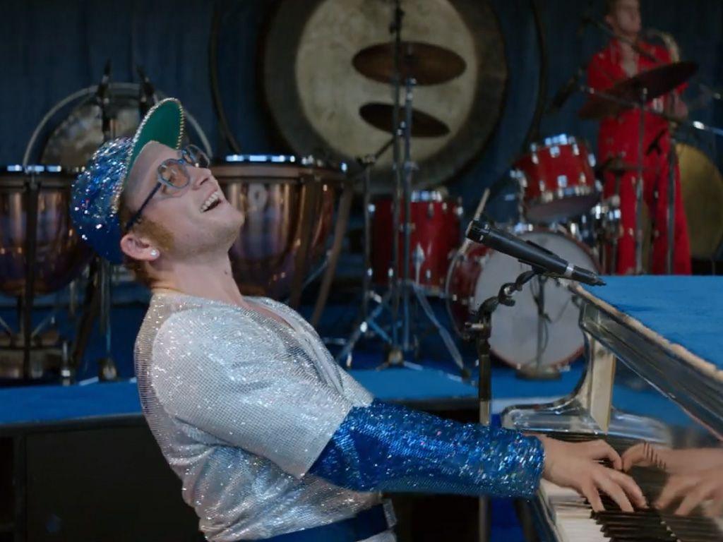 1024x768 Taron Egerton As Elton John In 'rocketman' 2019