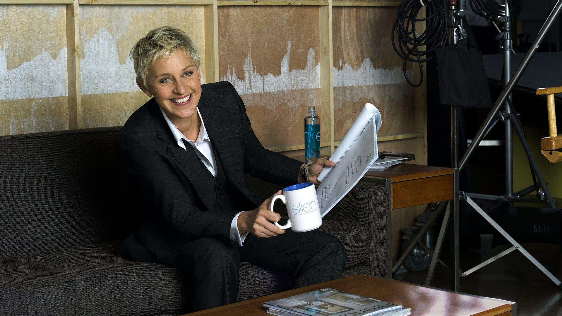 Ellen Degeneres Wallpapers Top Free Ellen Degeneres Backgrounds Wallpaperaccess