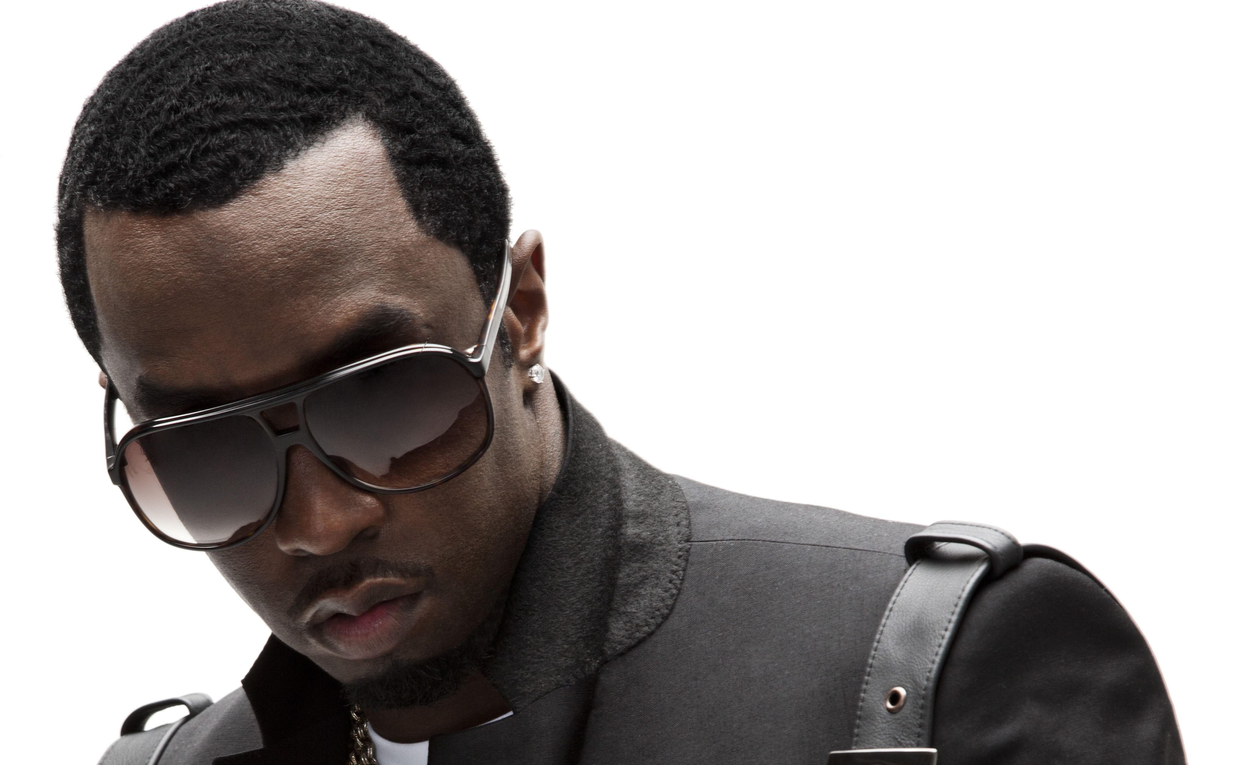 4096x2518 Diddy's 'MMM' Mixtape Finds Him Returning to His Roots
