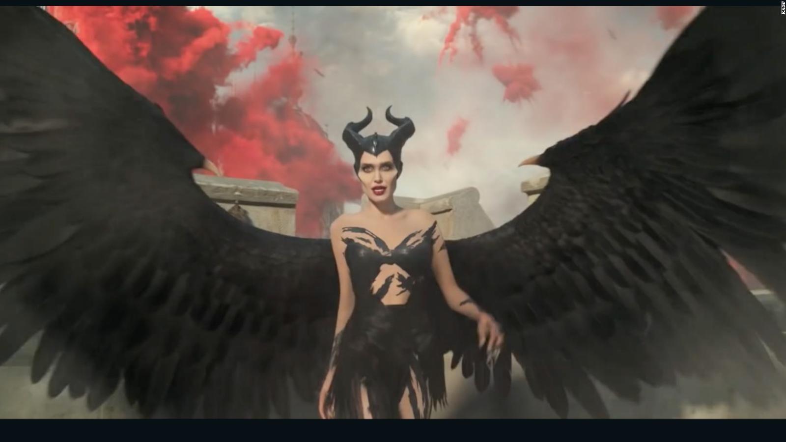 1600x900 Angelina Jolie returns in 'Maleficent' sequel
