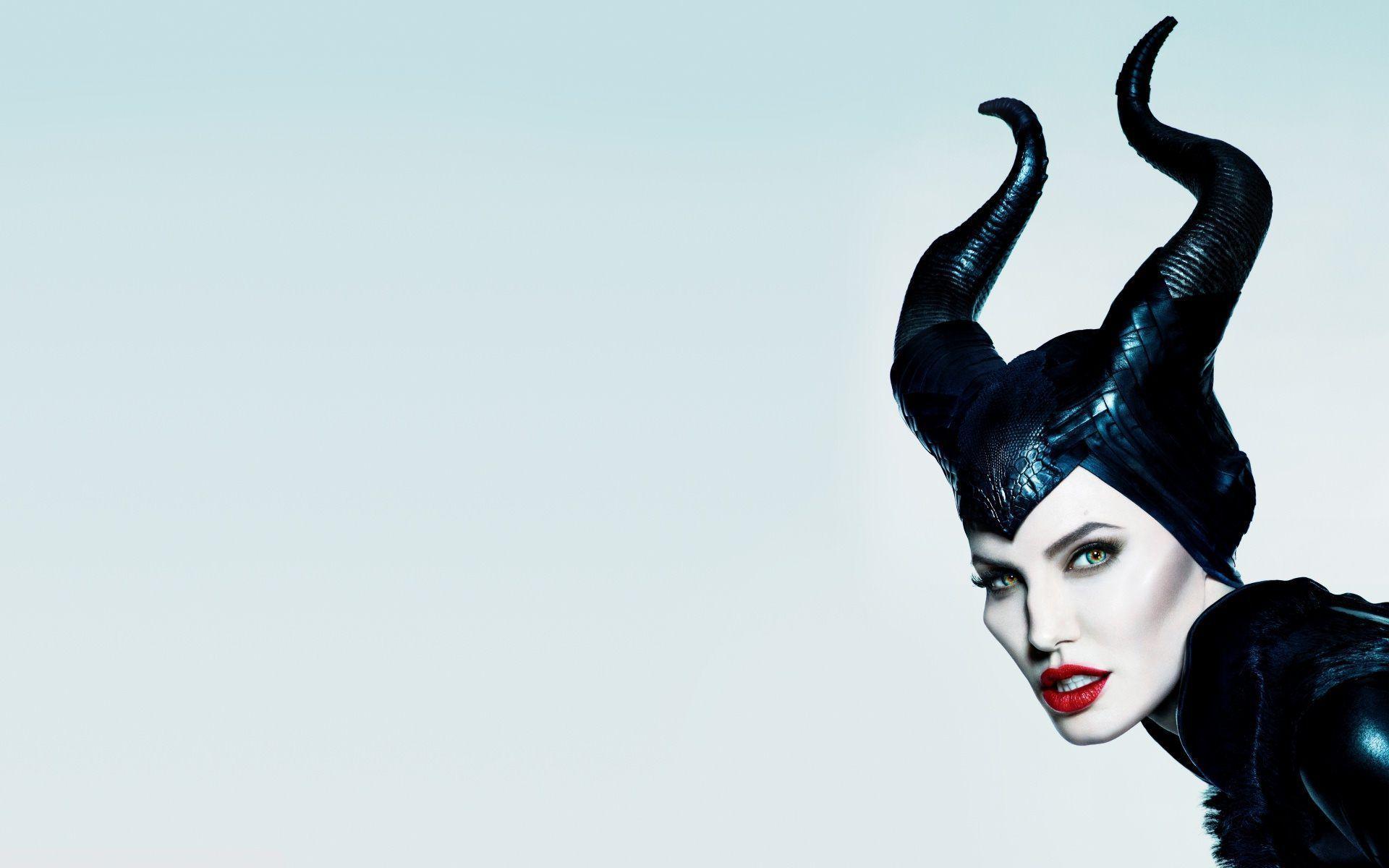 Maleficent 3d Wallpapers Top Free Maleficent 3d Backgrounds Wallpaperaccess