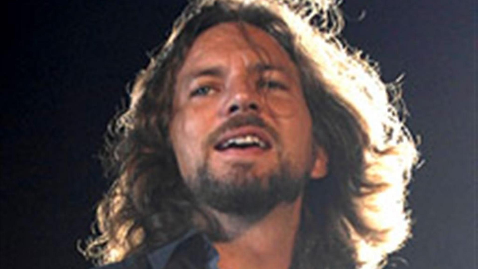 Eddie Vedder Wallpapers - Top Free Eddie Vedder Backgrounds