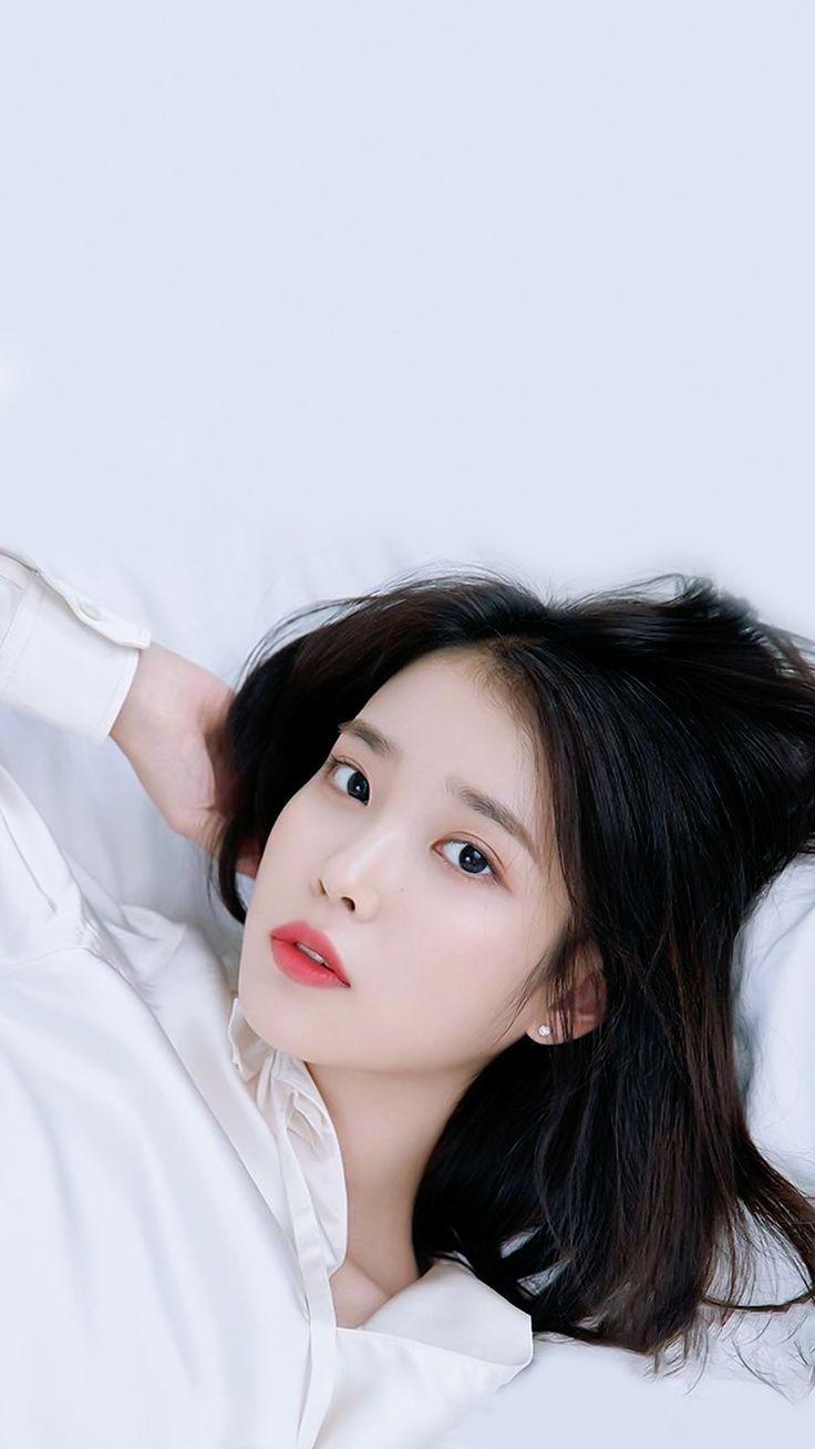 736x1308 Lee Ji Eun(IU)
